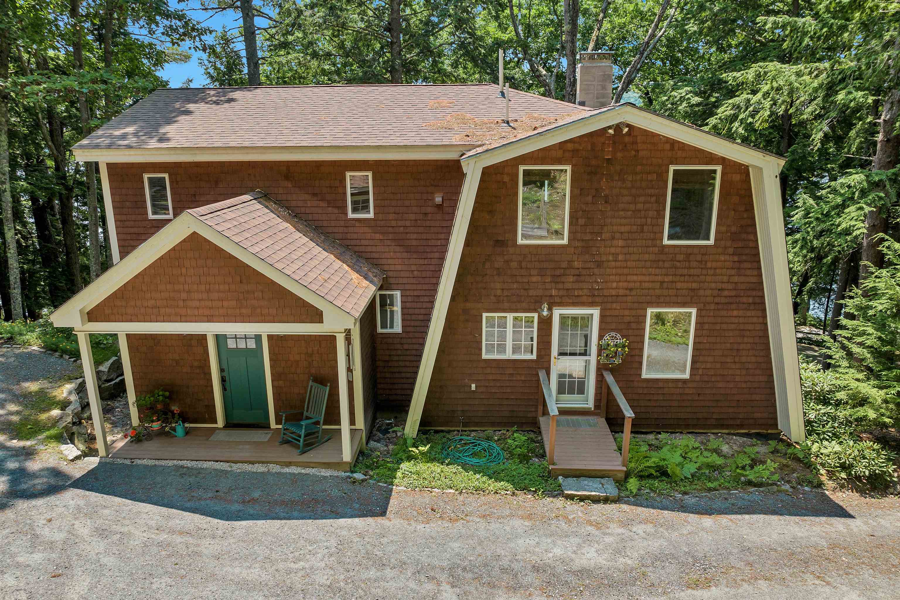 72 Keyser St, Sutton, NH 03260
