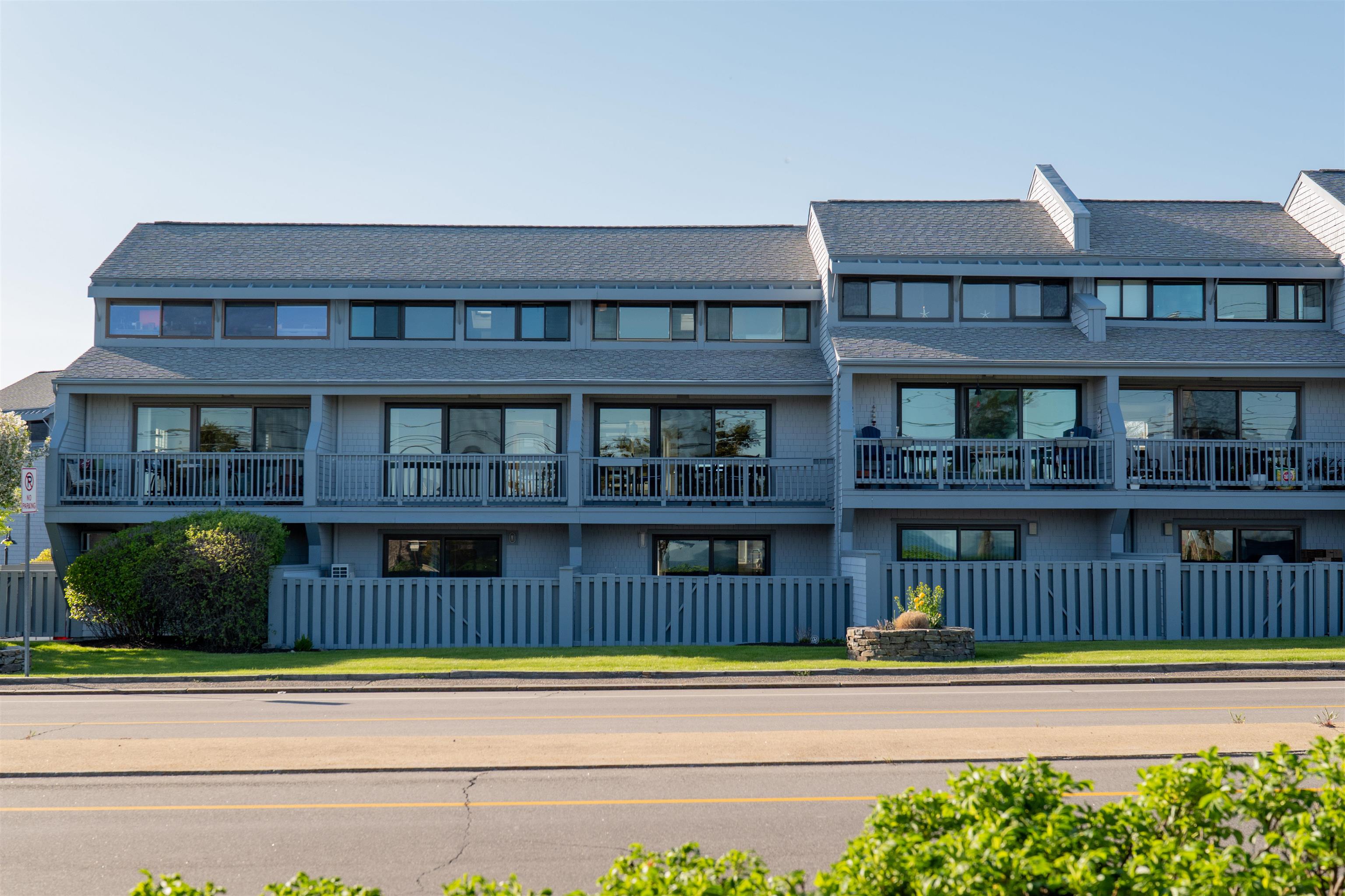 947 Ocean Blvd #16, Hampton, NH 03842