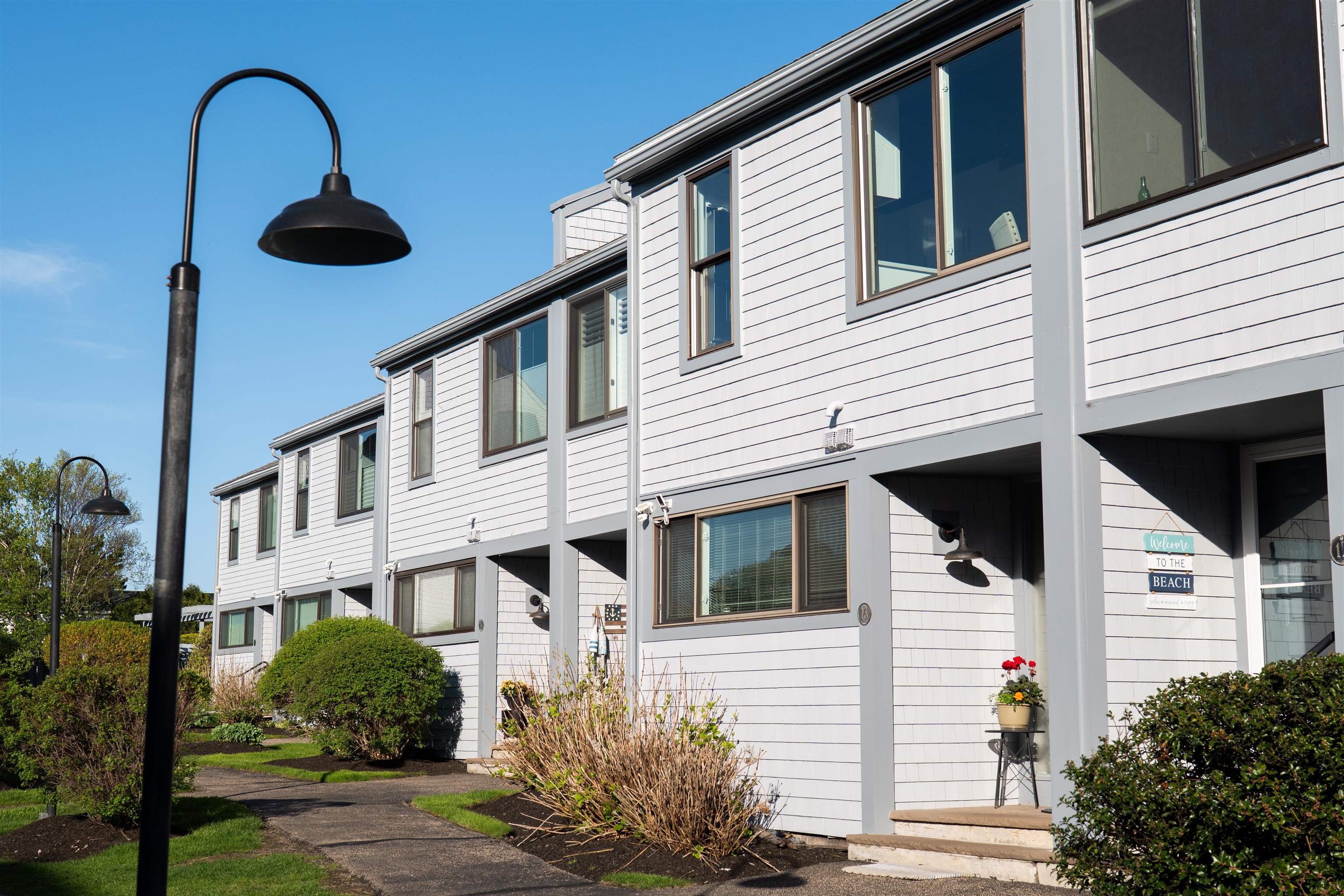 947 Ocean Blvd #16, Hampton, NH 03842