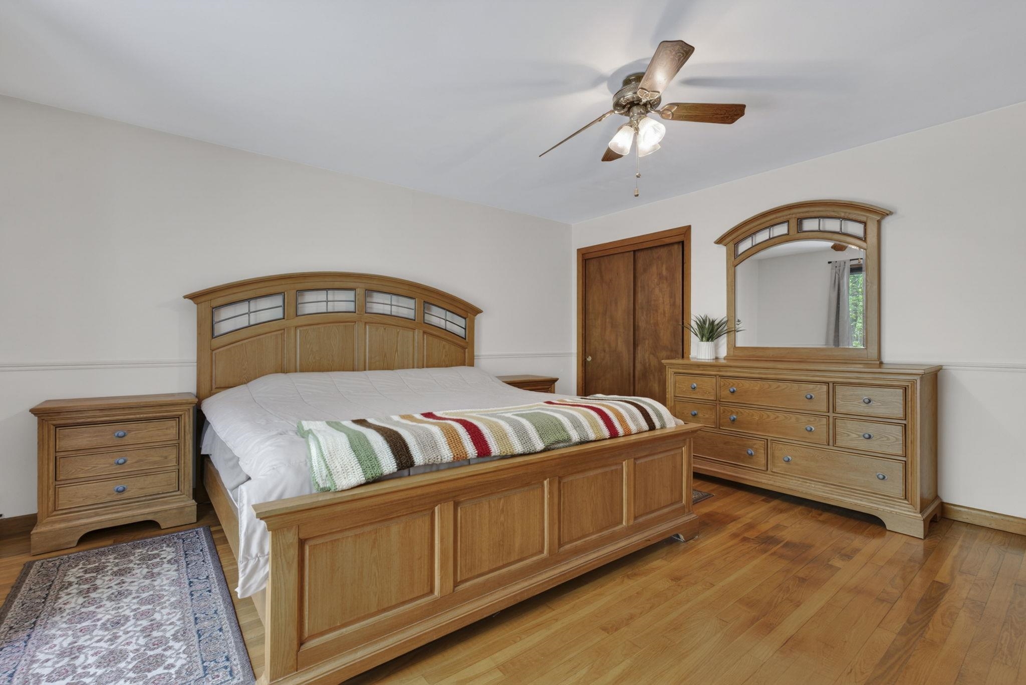 112 Main St, Candia, NH 03034
