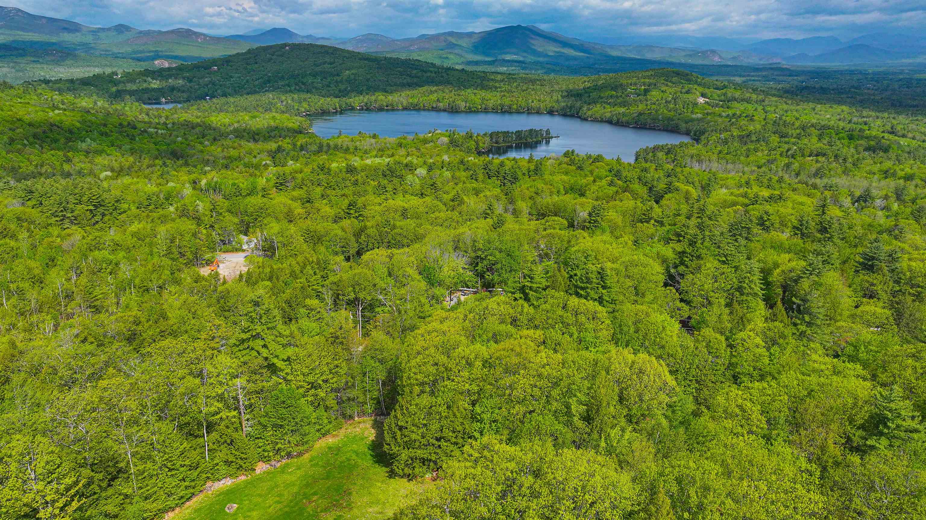 44 Regent Hill Rd, Conway, NH 03818