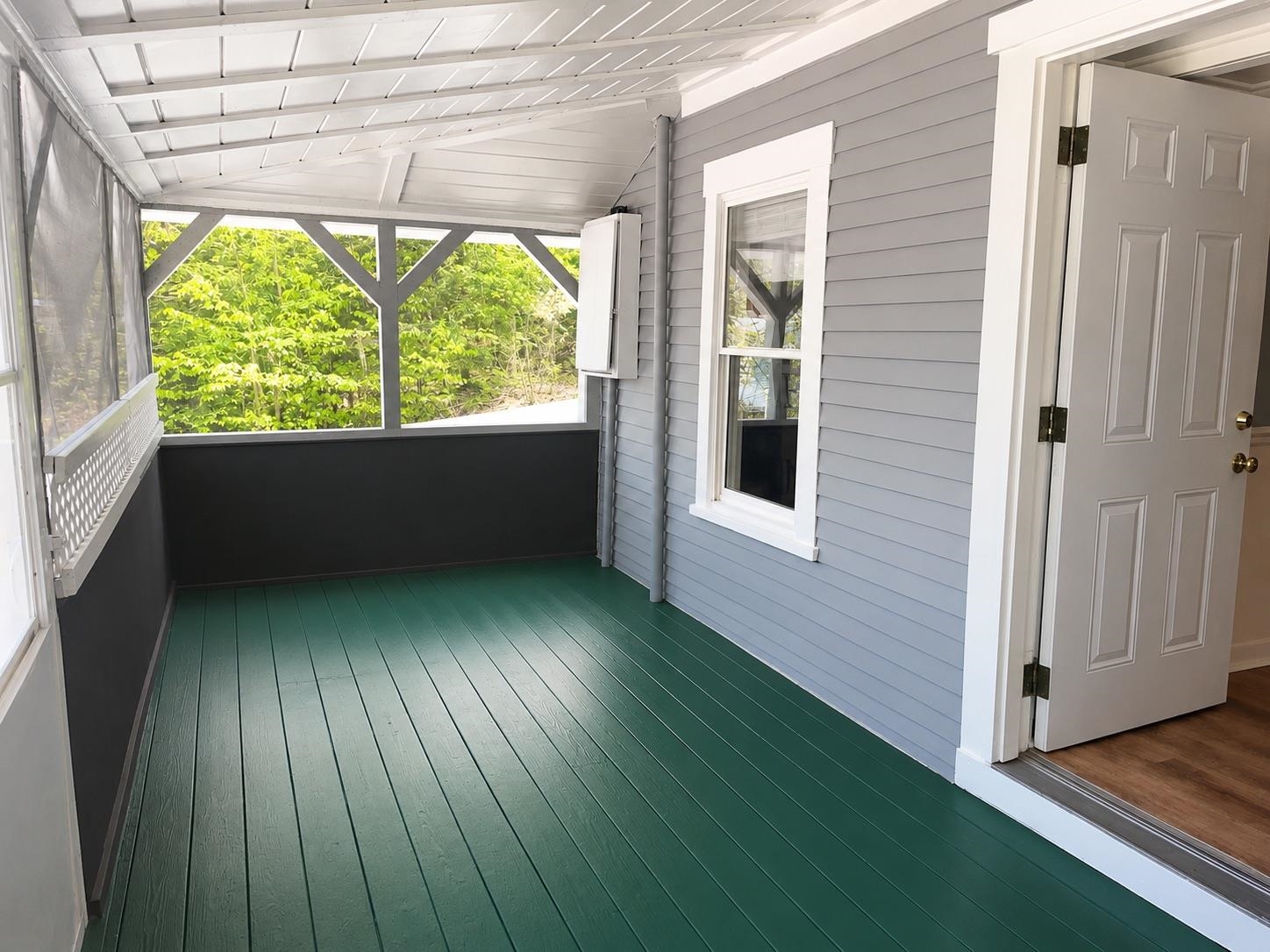 16 Fourth St, Bristol, NH 03222