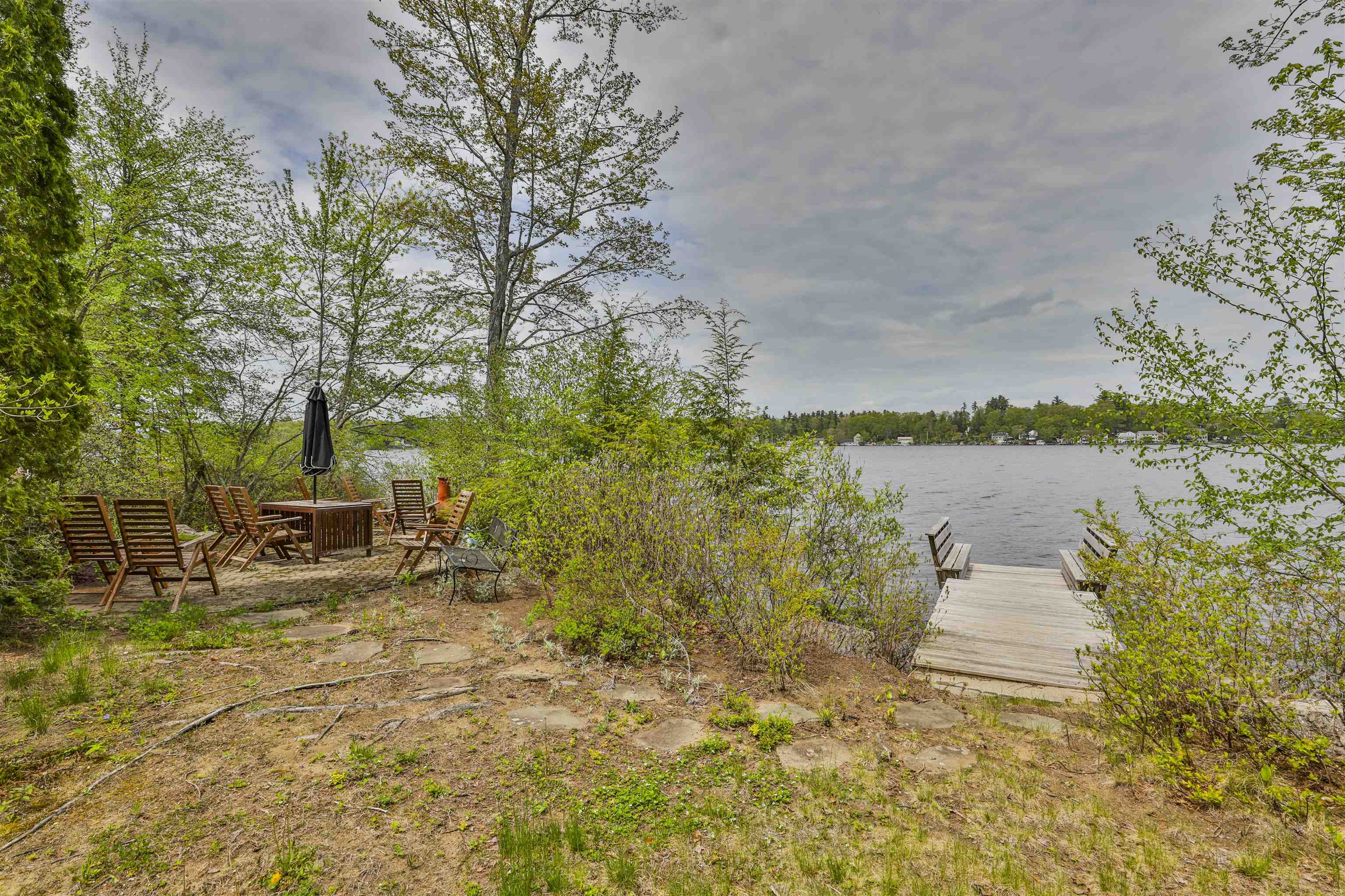 34 Baker Ave, Deerfield, NH 03037