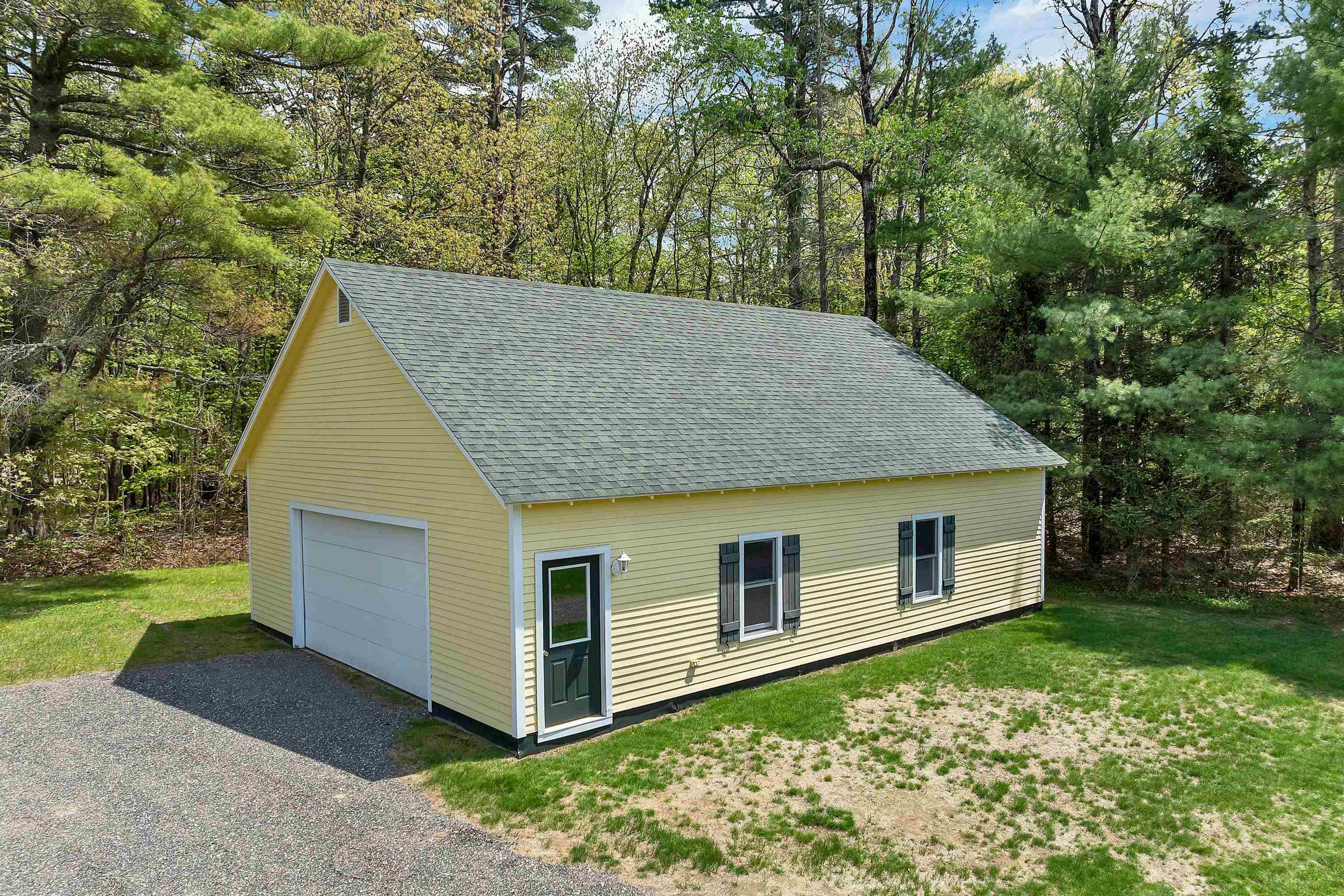 Additional Garage 25322626