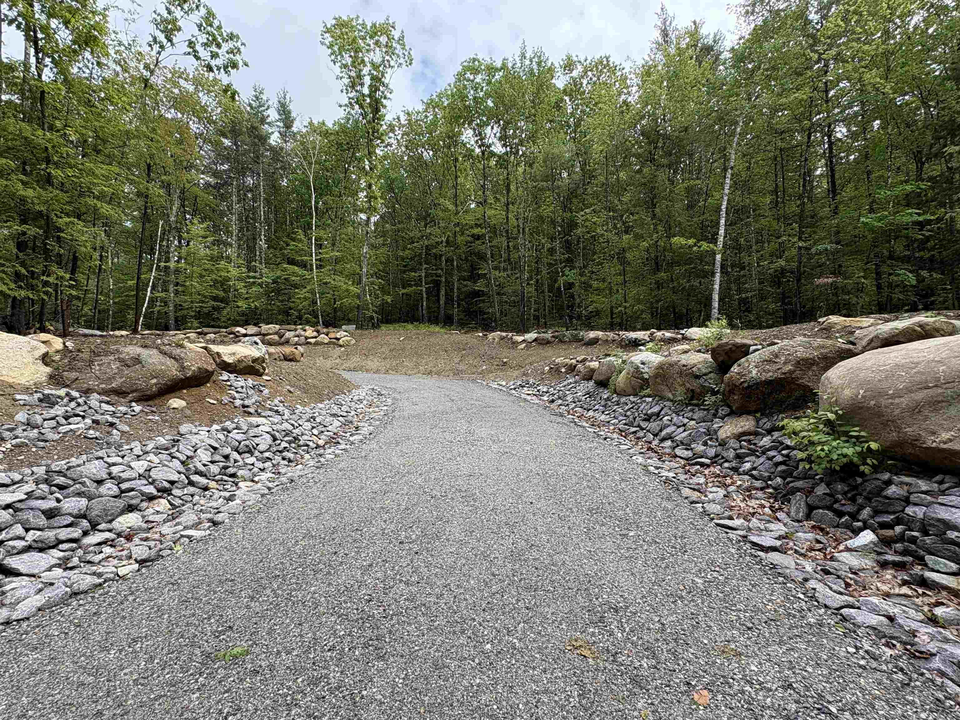 Goffstown NH&nbsp;Land for sale $$399,999 | 6.12 Acres  | Price Per Acre $0 