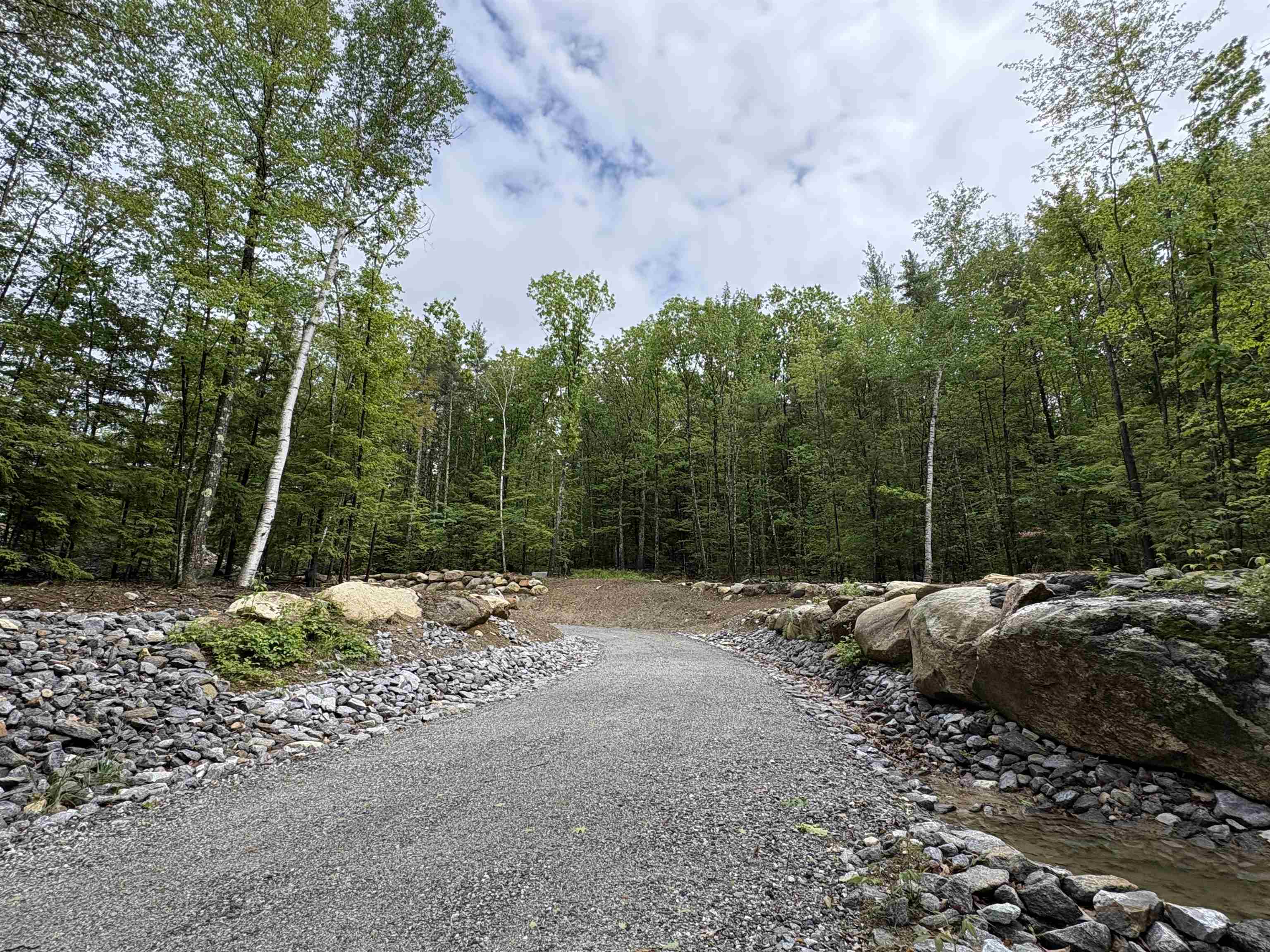 Photo 3 of Land for sale at 21 2 Leach Hill Rd, Goffstown, NH 03045 | MLS# 5090219 | Listing updated on 2026-10-07