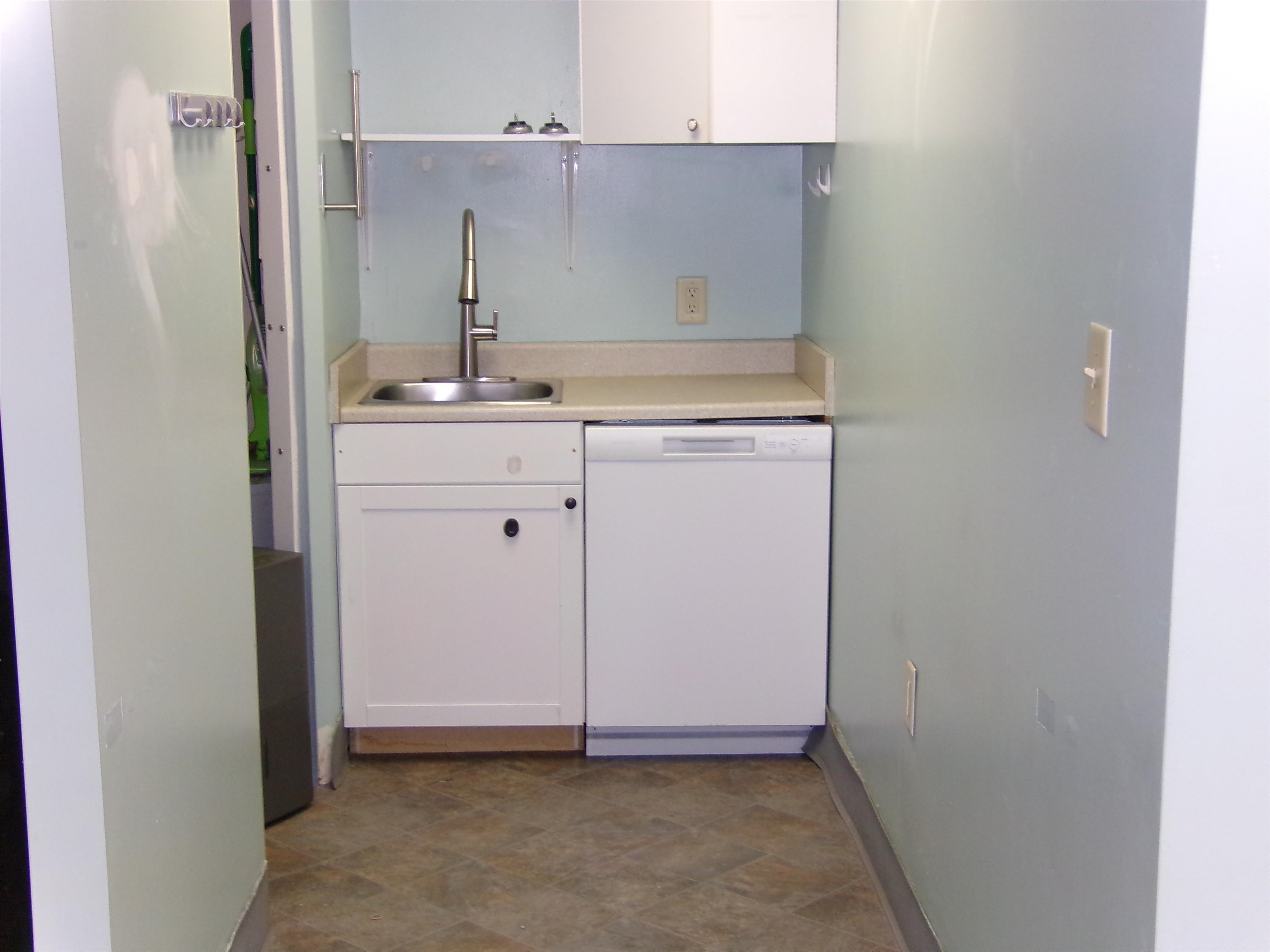 401 Gilford Avenue, Gilford, NH photo 4