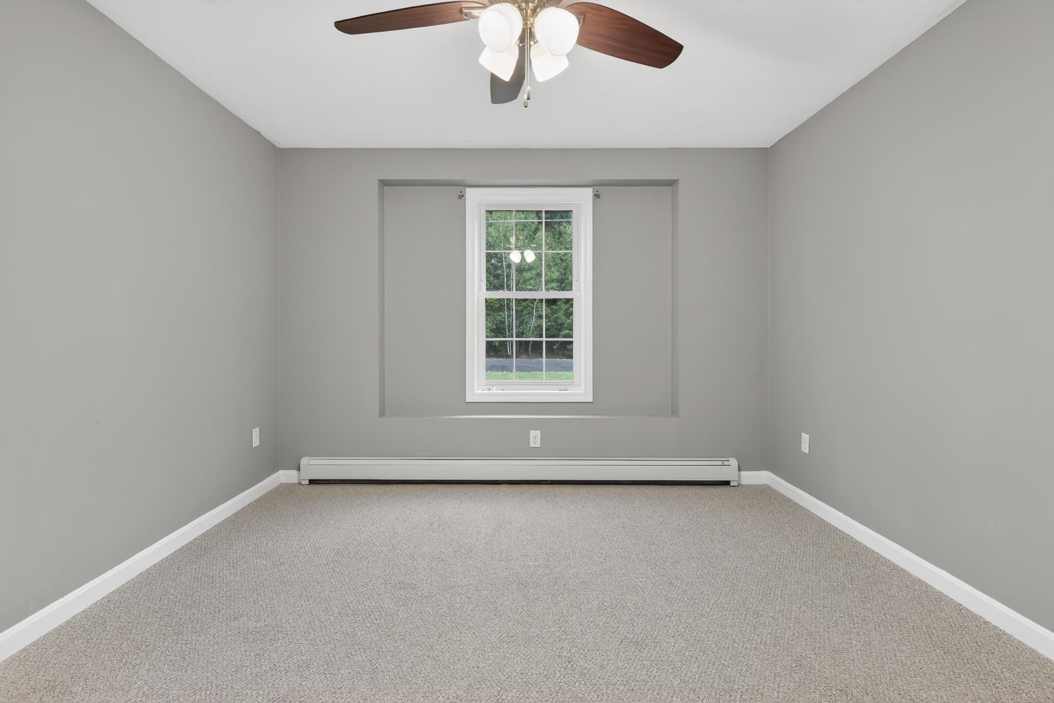 18 Village Dr, Rindge, NH 03461