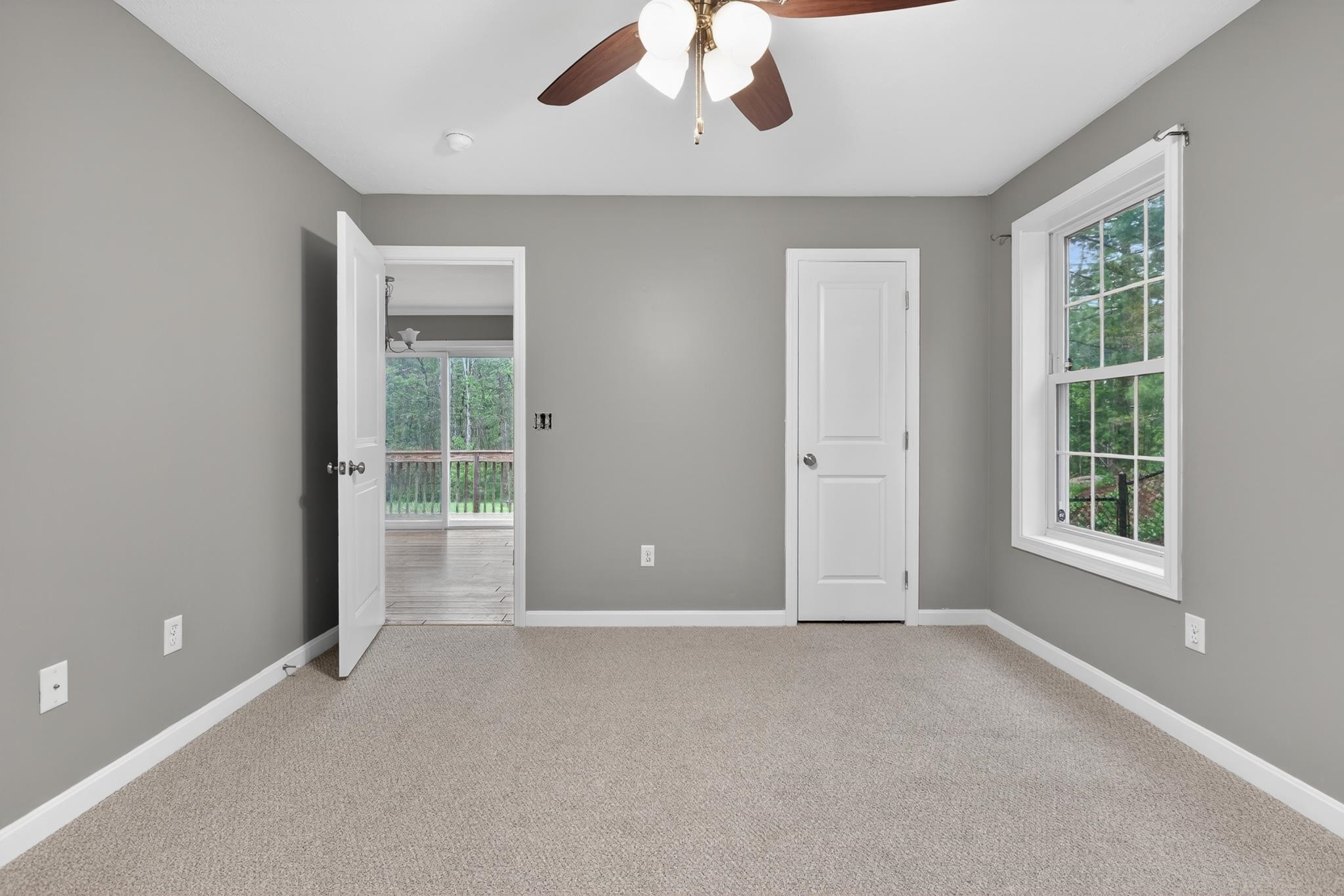 18 Village Dr, Rindge, NH 03461