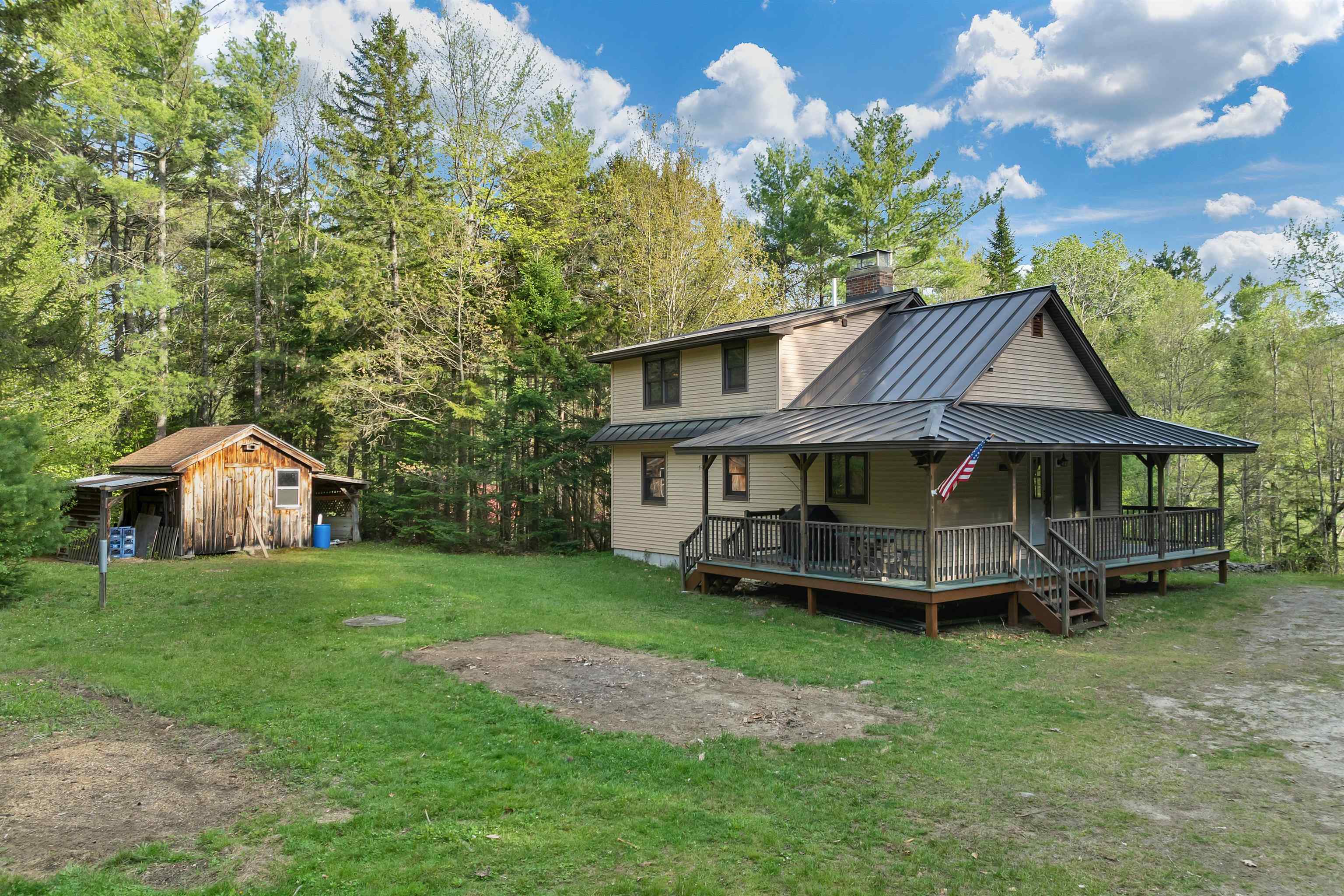 322 Slab City Rd, Grafton, NH 03240