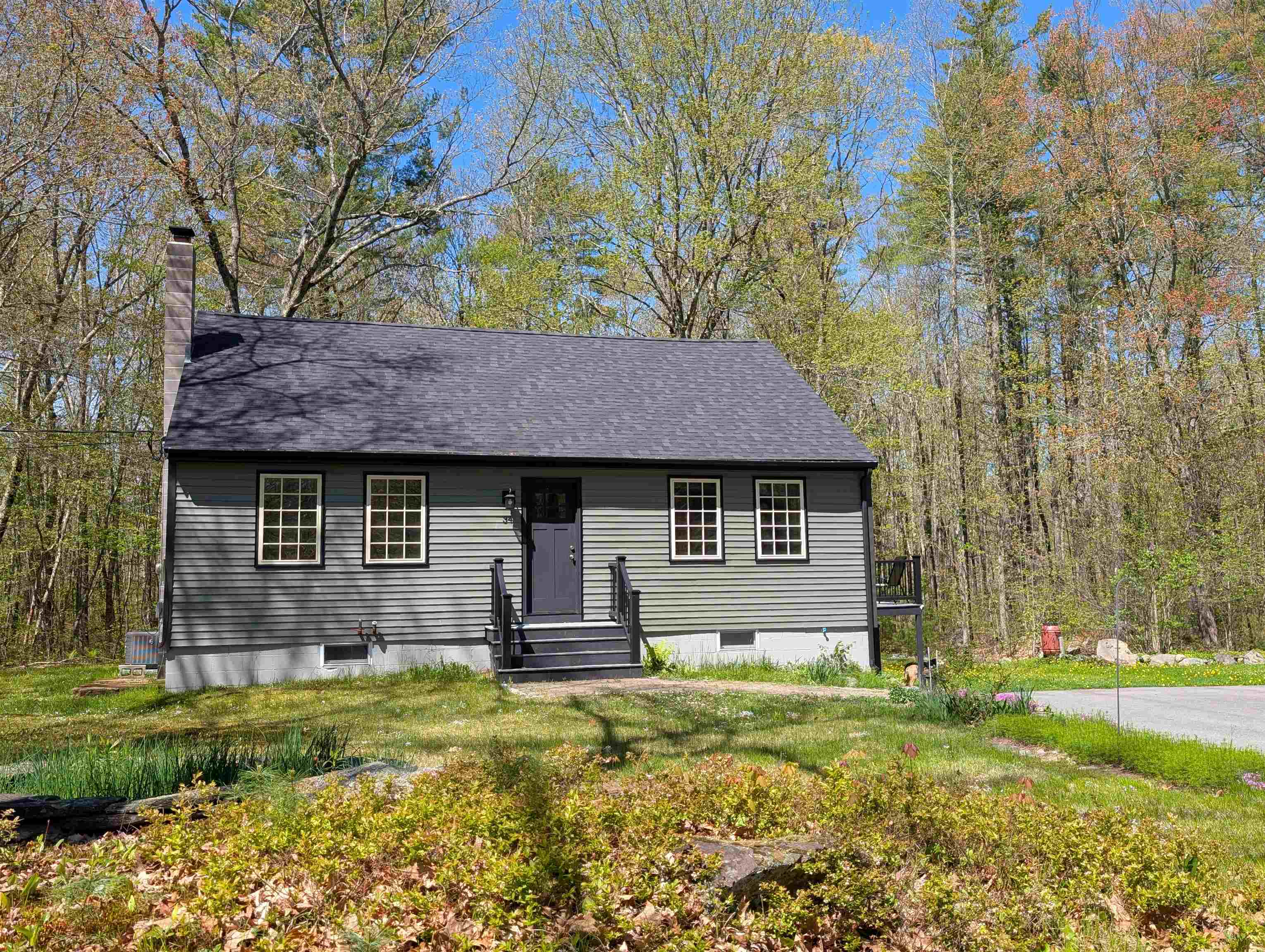 34 Brooks Rd, Barrington, NH 03825