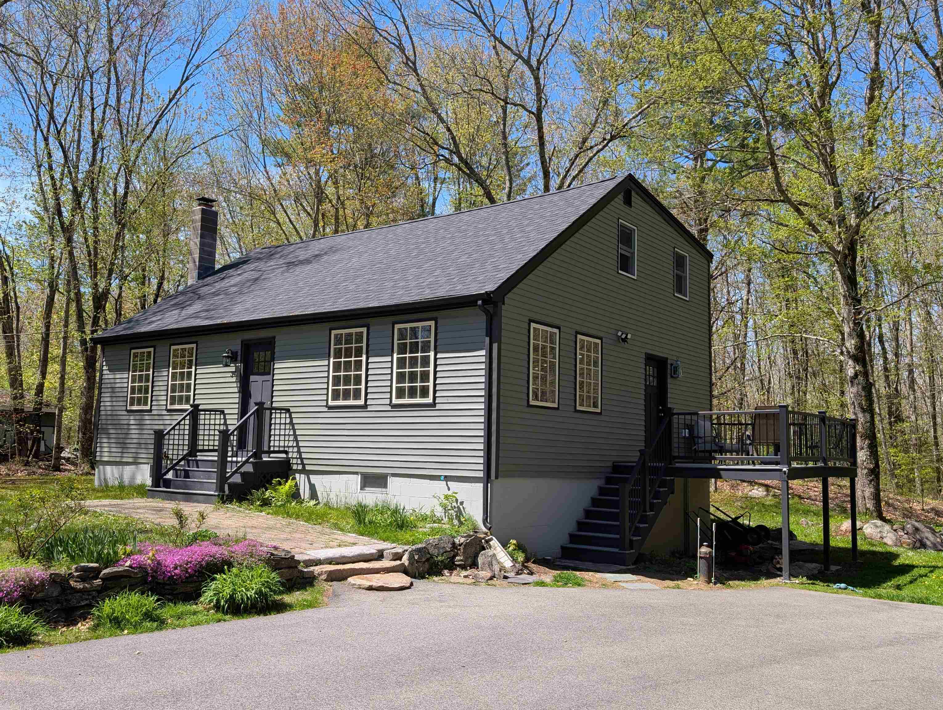 34 Brooks Rd, Barrington, NH 03825