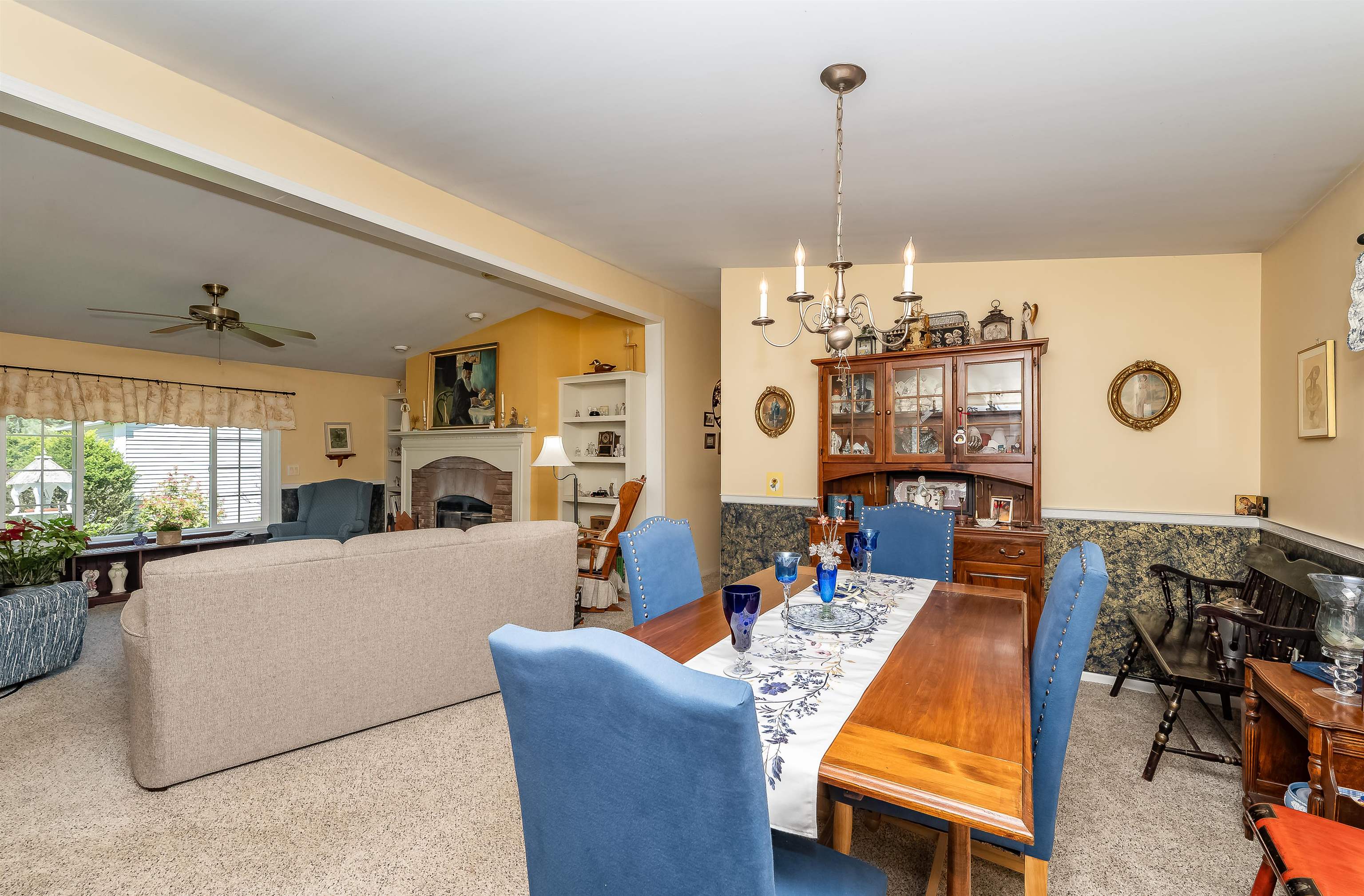 12 Diamondback Dr, Rochester, NH 03868
