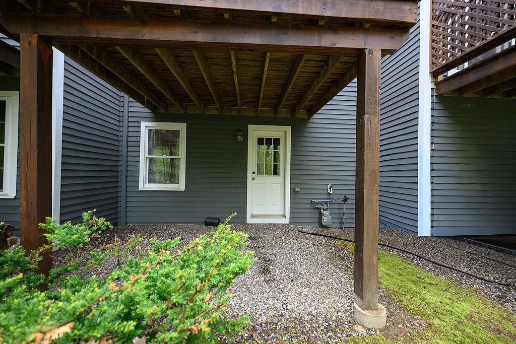 20 Rocky Ledge Rd, Merrimack, NH 03054