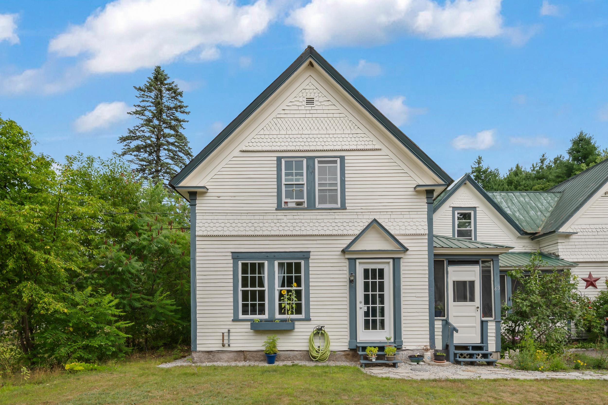 63 Mill St, Conway, NH 03813