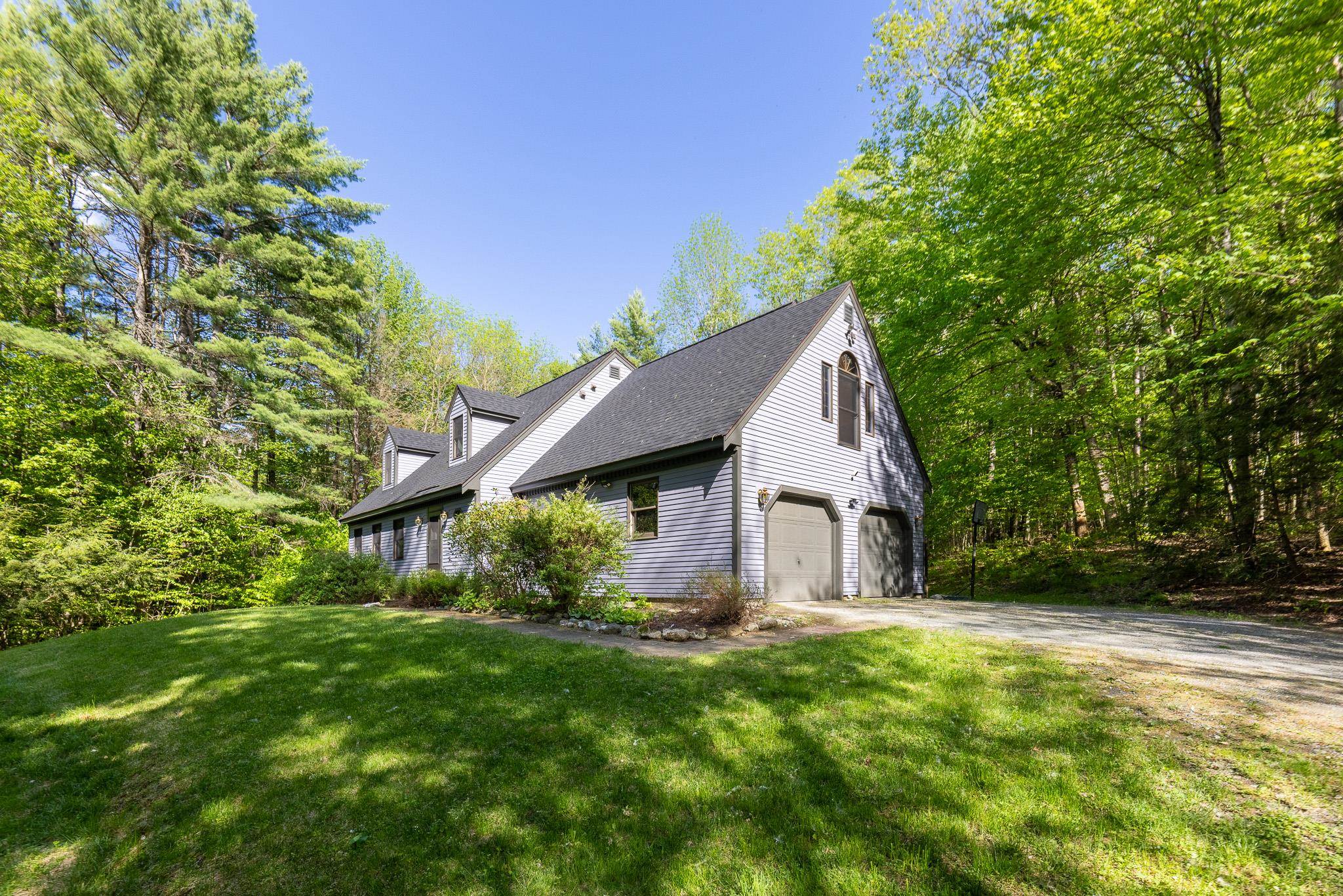 2 Carriage Ln, Hanover, NH 03755