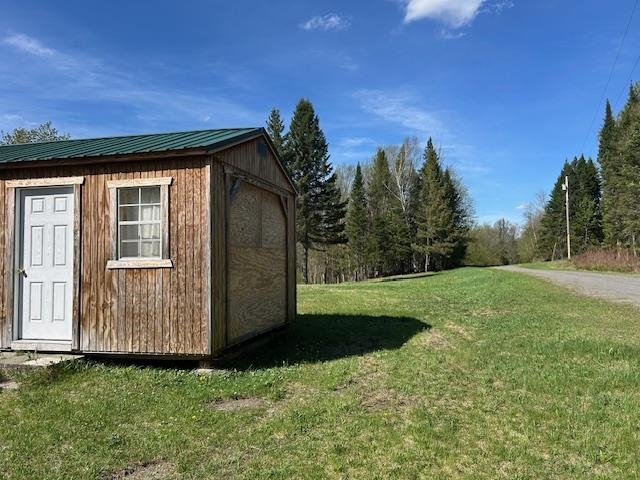 131 Daniel Beard Rd, Pittsburg, NH 03592