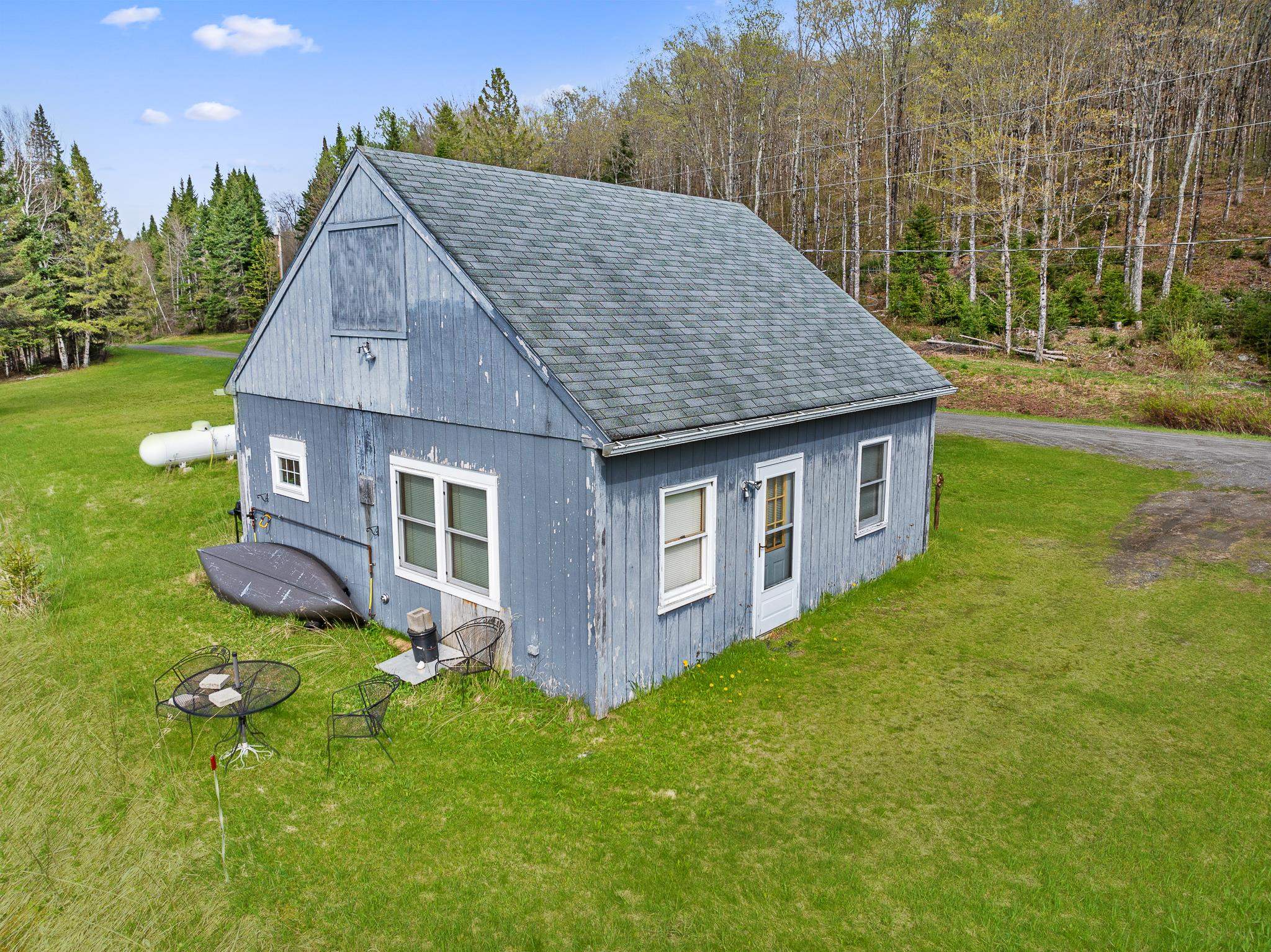 131 Daniel Beard Rd, Pittsburg, NH 03592