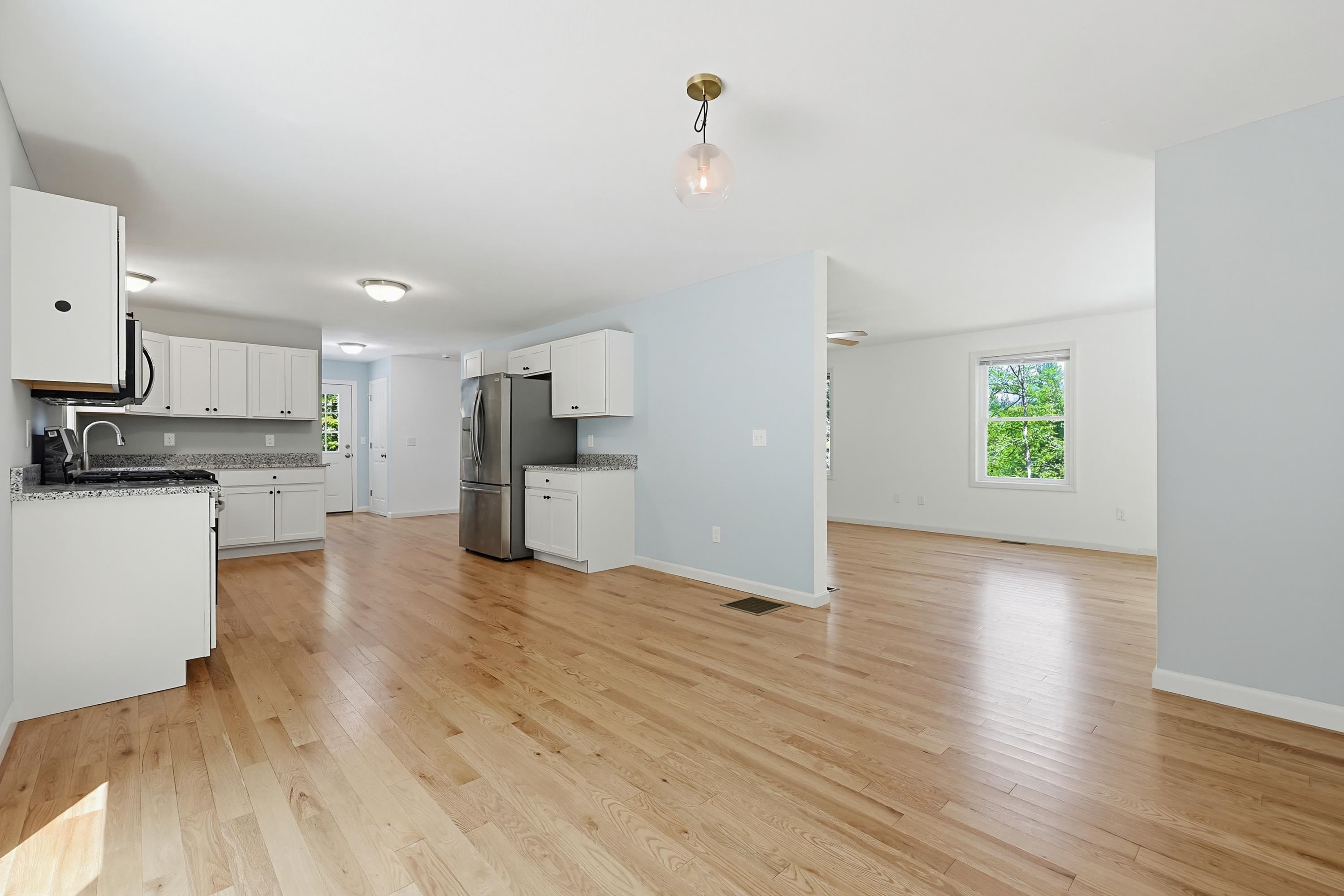 70 2nd Nh Turnpike, Antrim, NH 03440