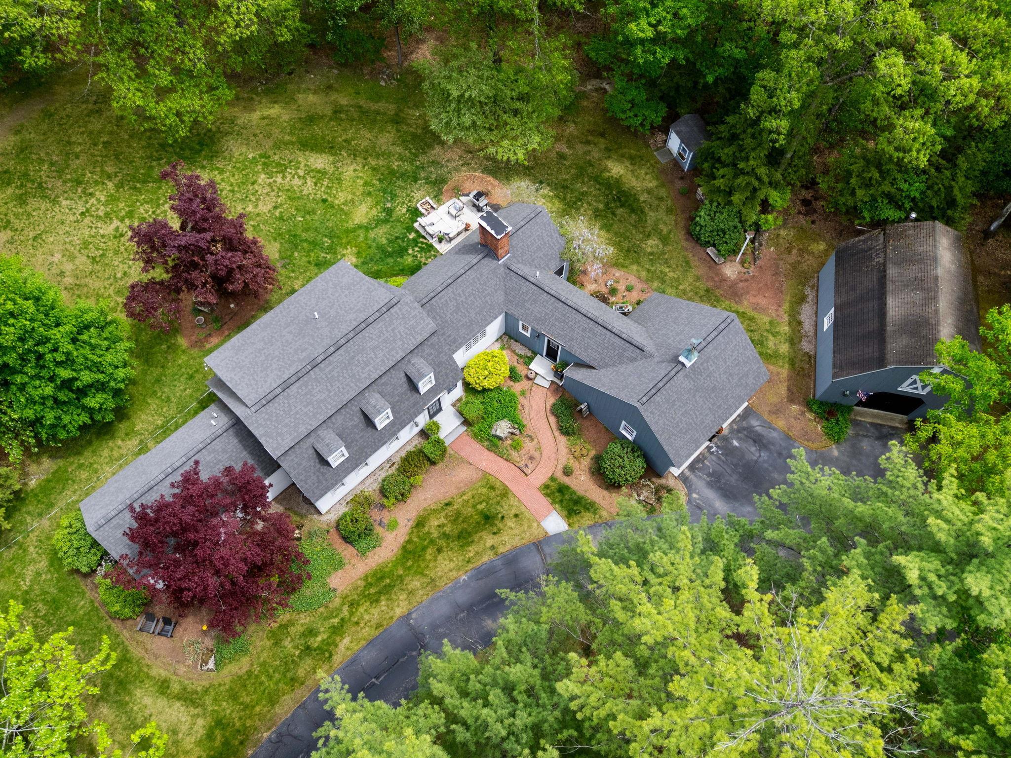 213 Joppa Hill Rd, Bedford, NH 03110