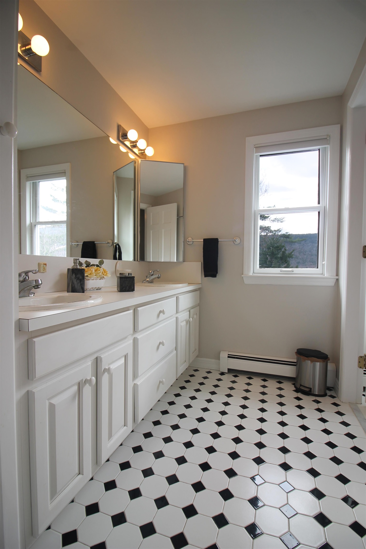 12 Greeley Hill Rd, Waterville Valley, NH 03215