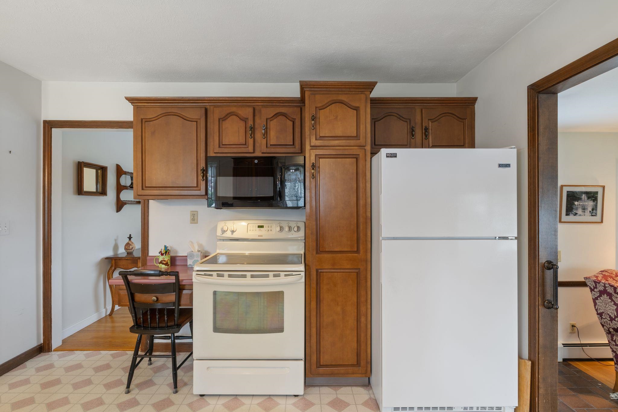 633 Fairfield St, Manchester, NH 03104
