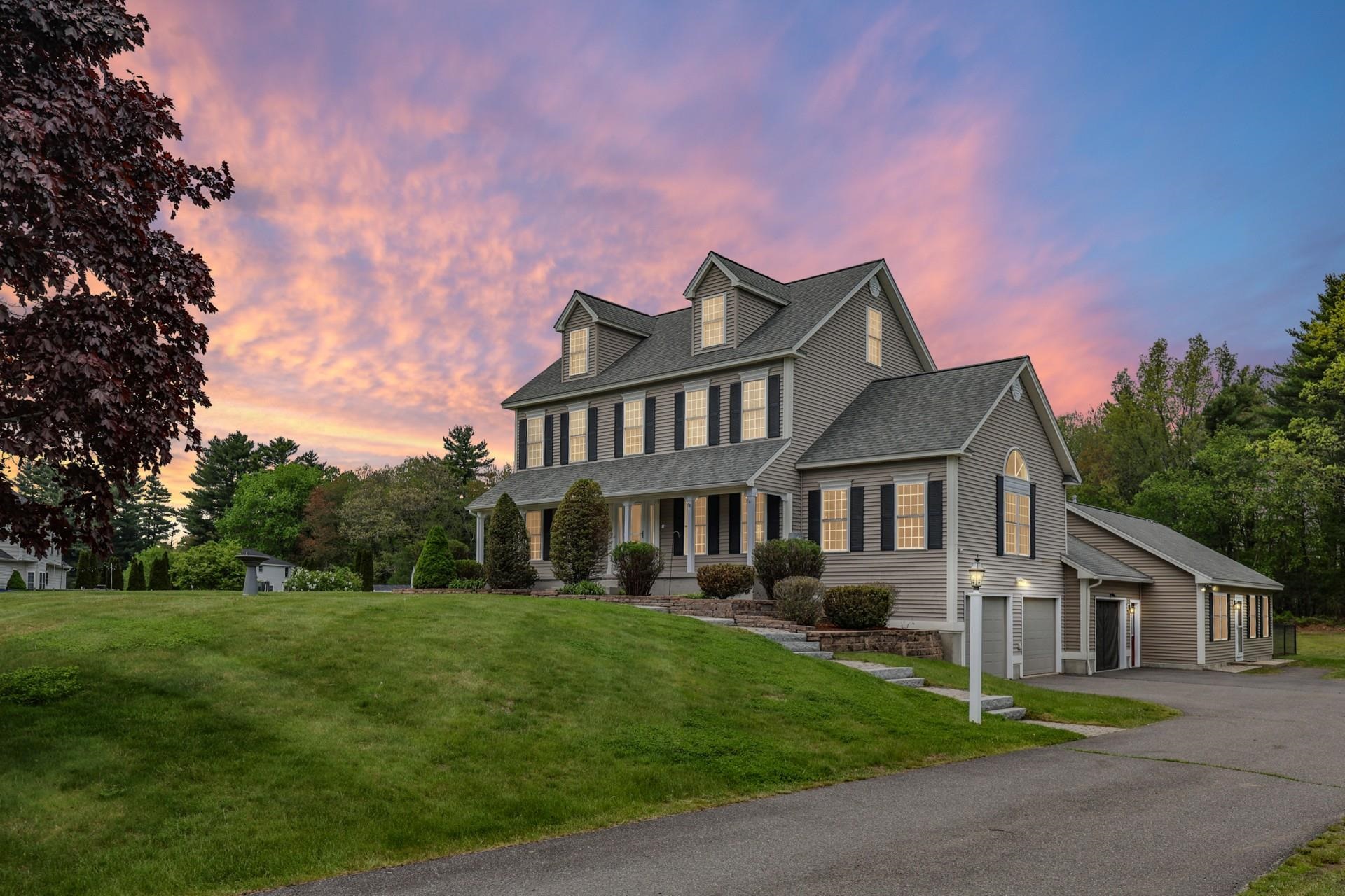 3 Checkerberry Ln, Londonderry, NH 03053