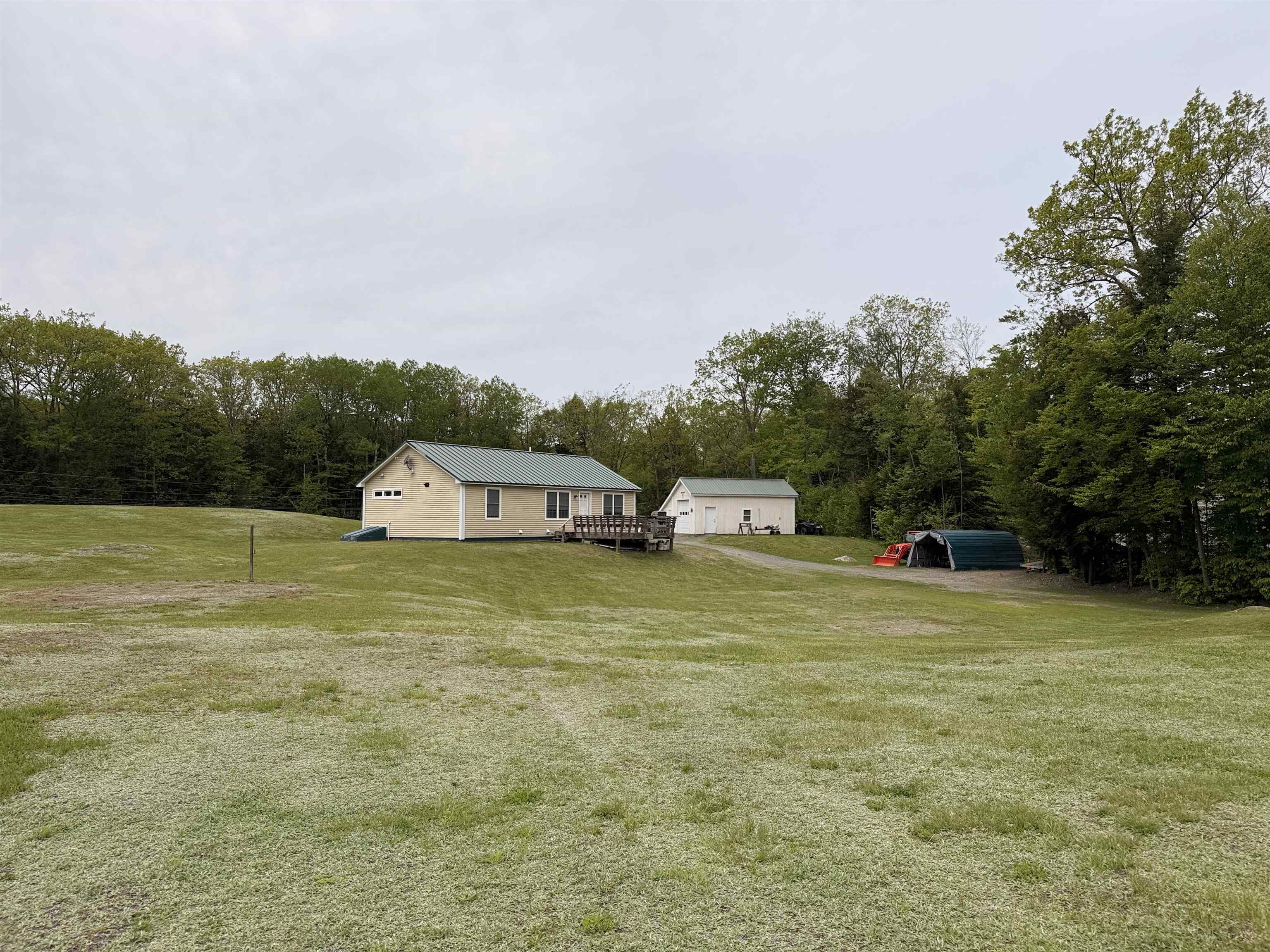 469 Meany Rd, Charlestown, NH 03603