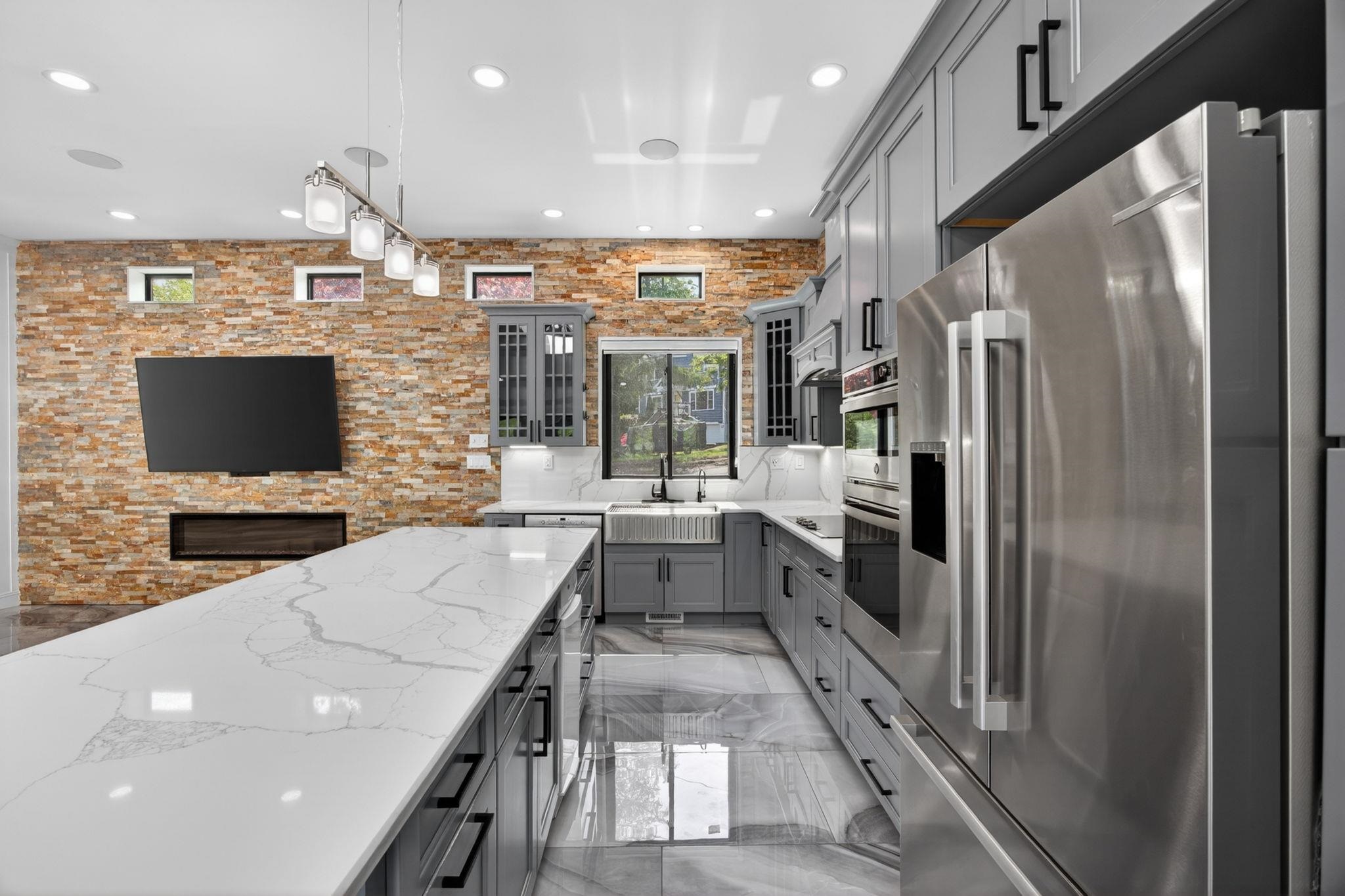 23 Cove Rd, Salem, NH 03079