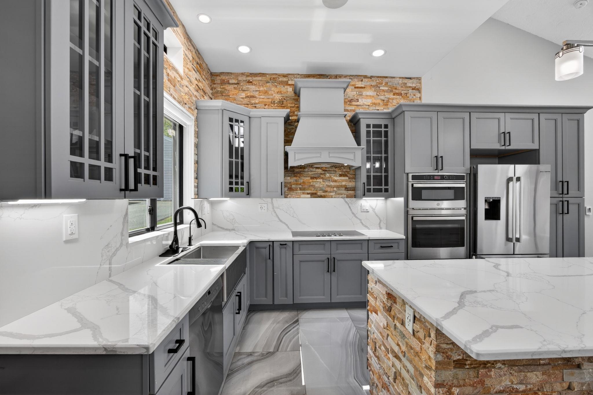 23 Cove Rd, Salem, NH 03079