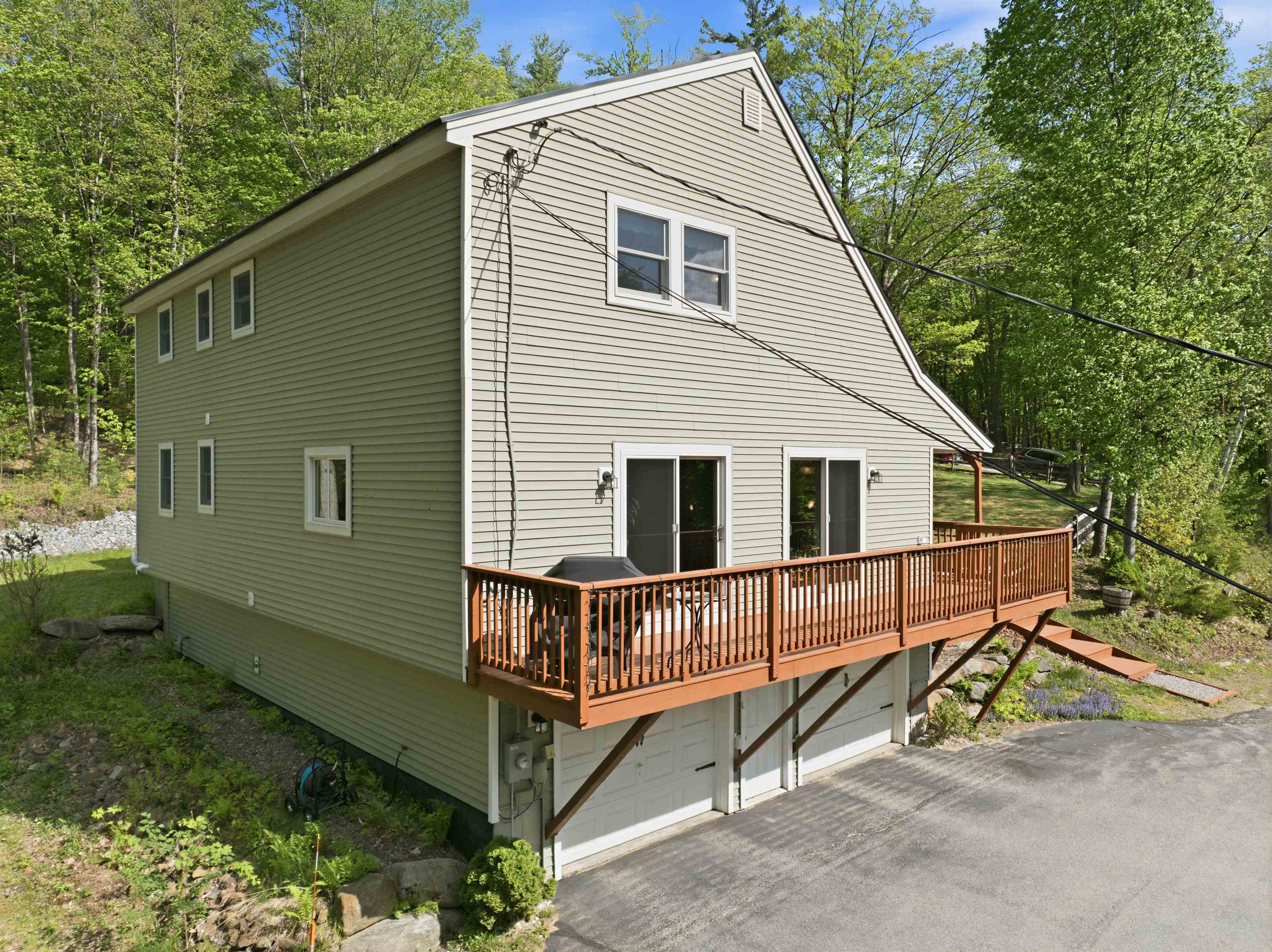 7 Smith Hill Rd, Ashland, NH 03217