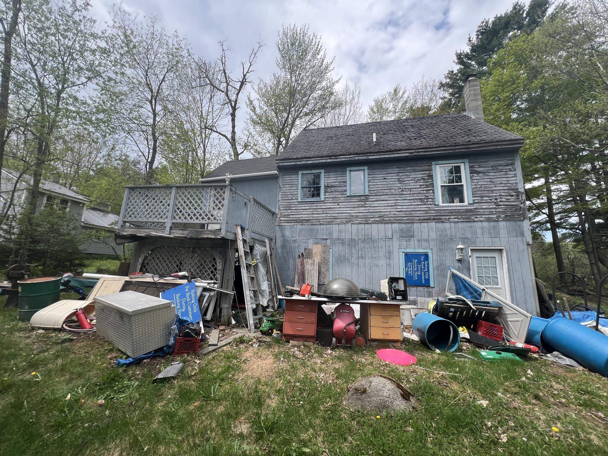 43 Pinewood Ave, Bethlehem, NH 03574