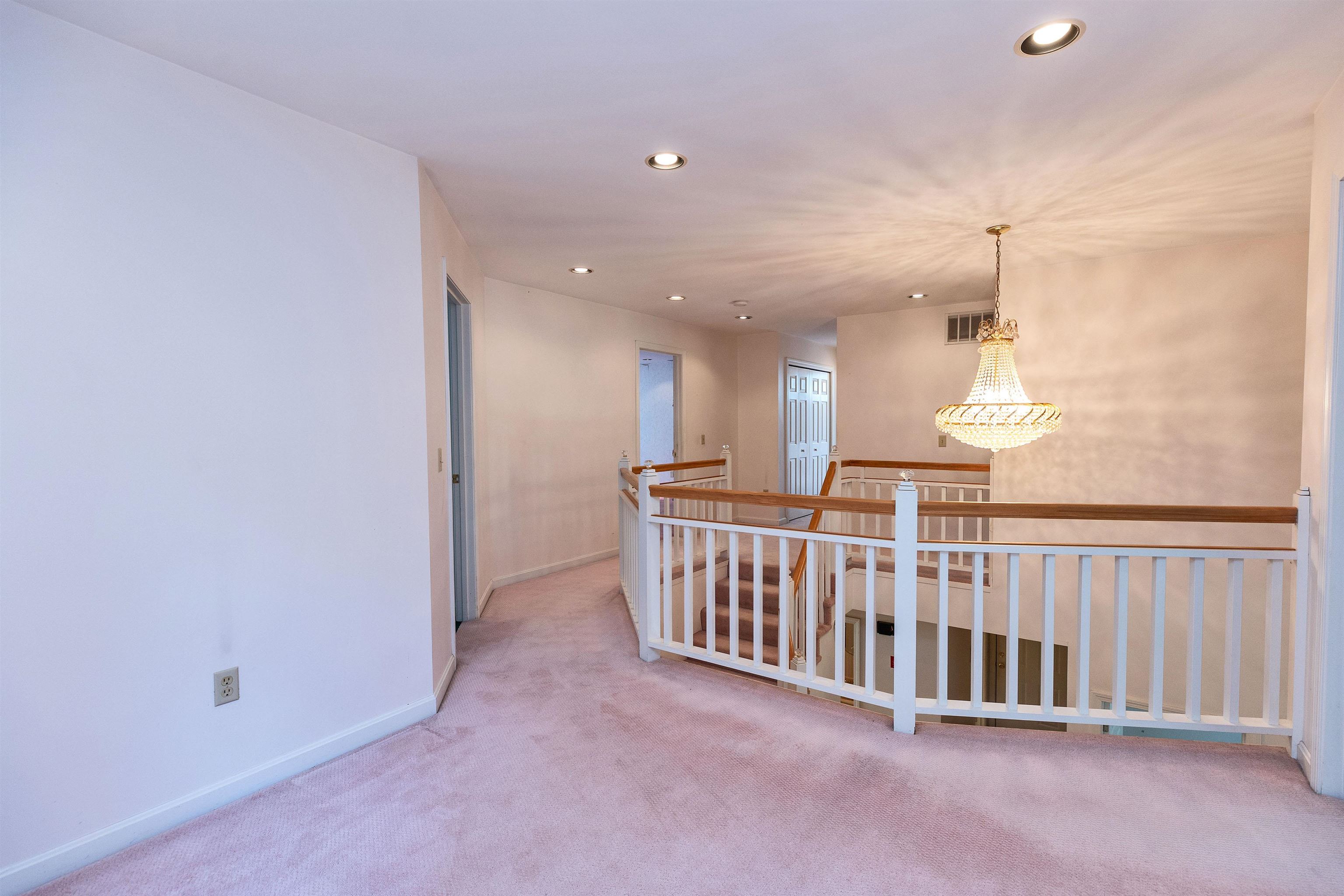 148 Old Dublin Rd, Peterborough, NH 03458