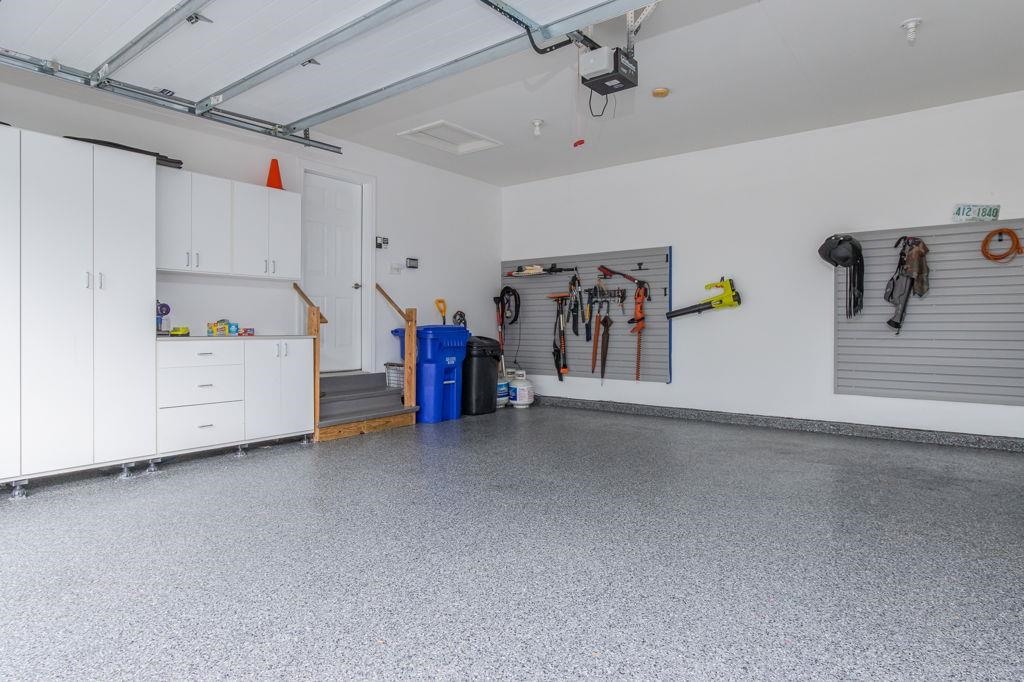 67 Blueberry Dr, Manchester, NH 03102