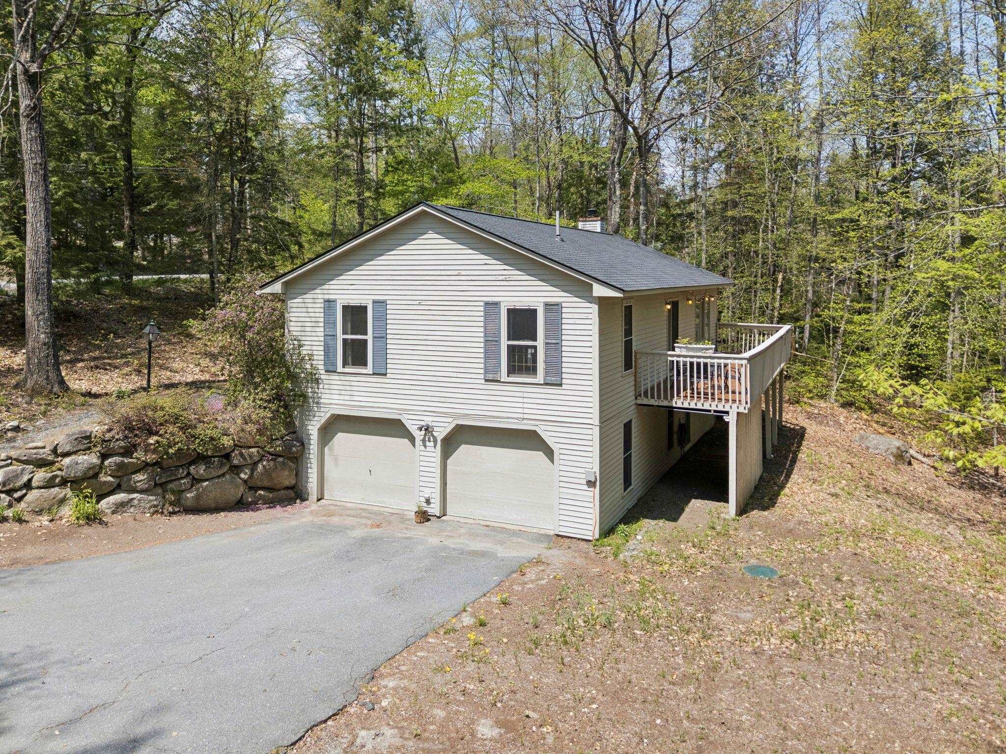 104 Greensward Dr, Grantham, NH 03753