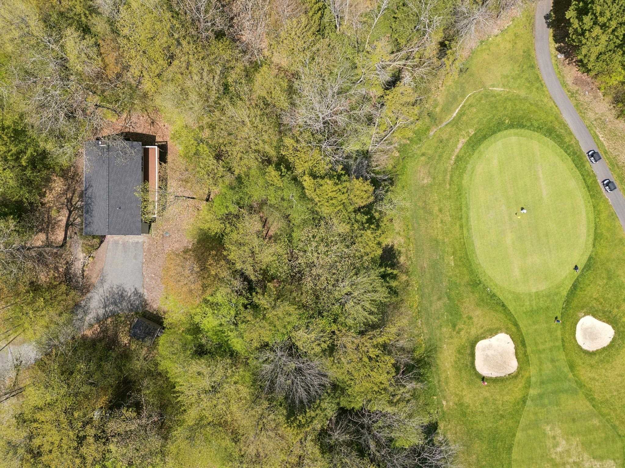 104 Greensward Dr, Grantham, NH 03753
