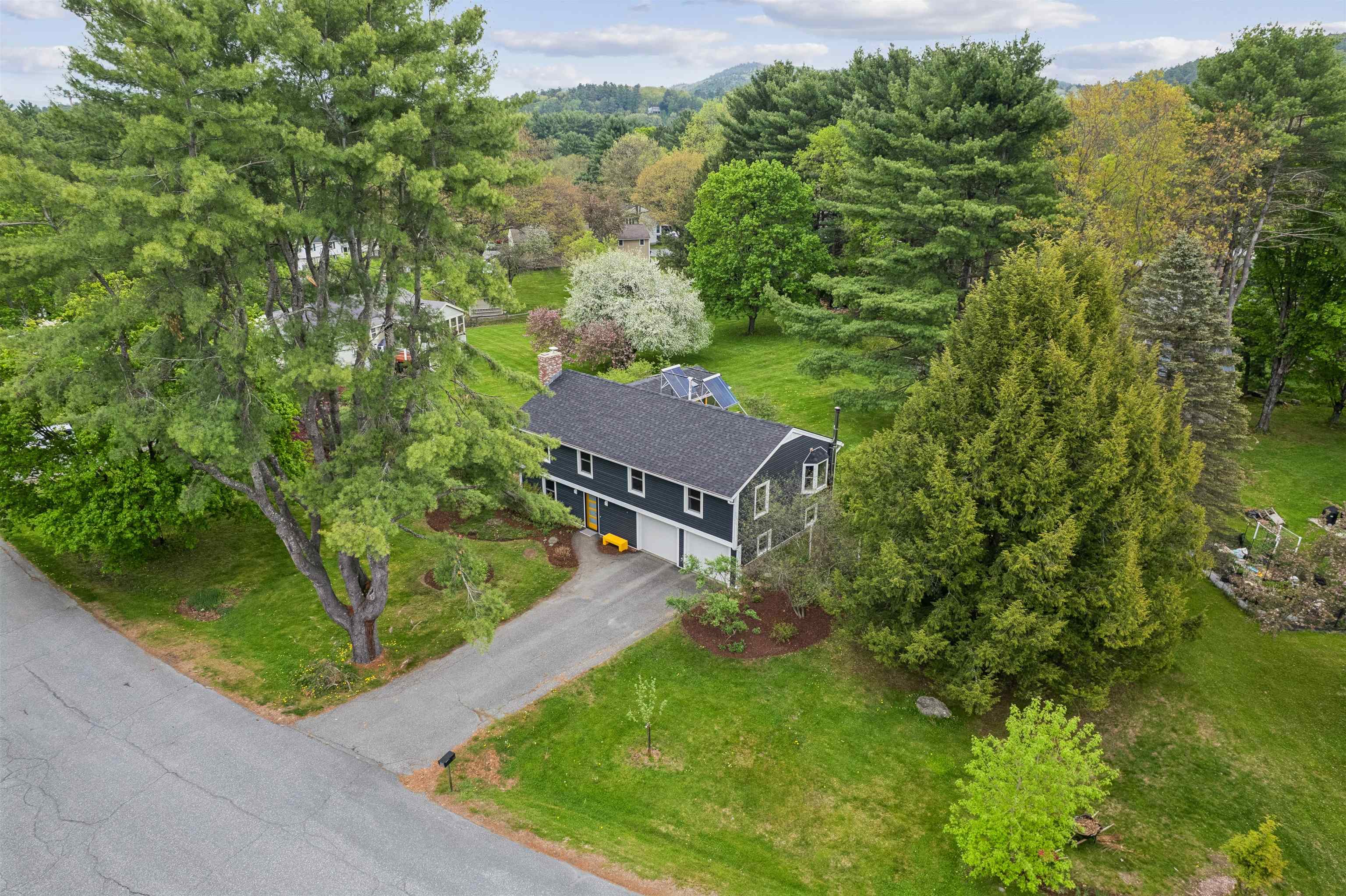 26 Gilson Rd, Lebanon, NH 03784