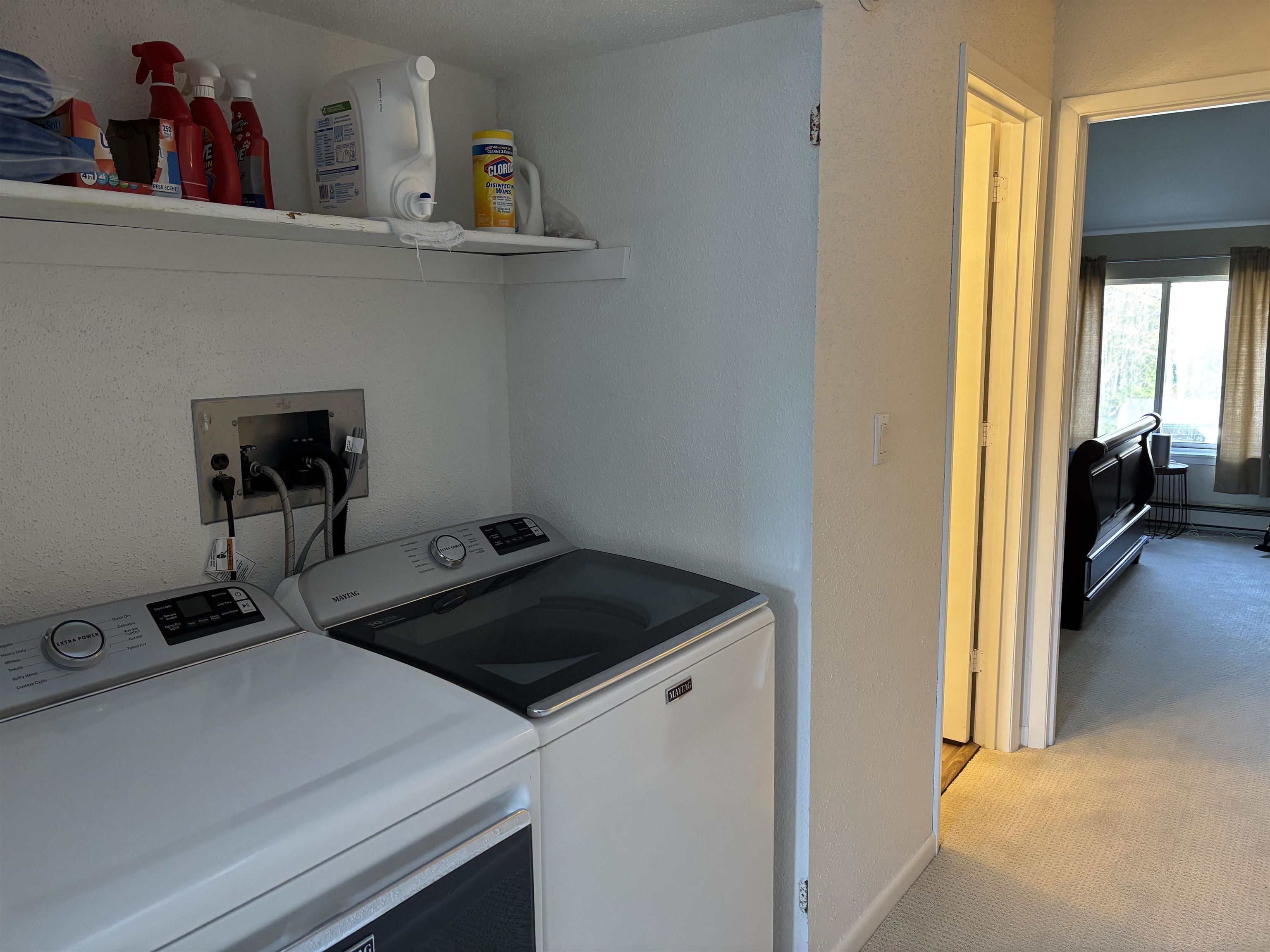 Full Size Laundry