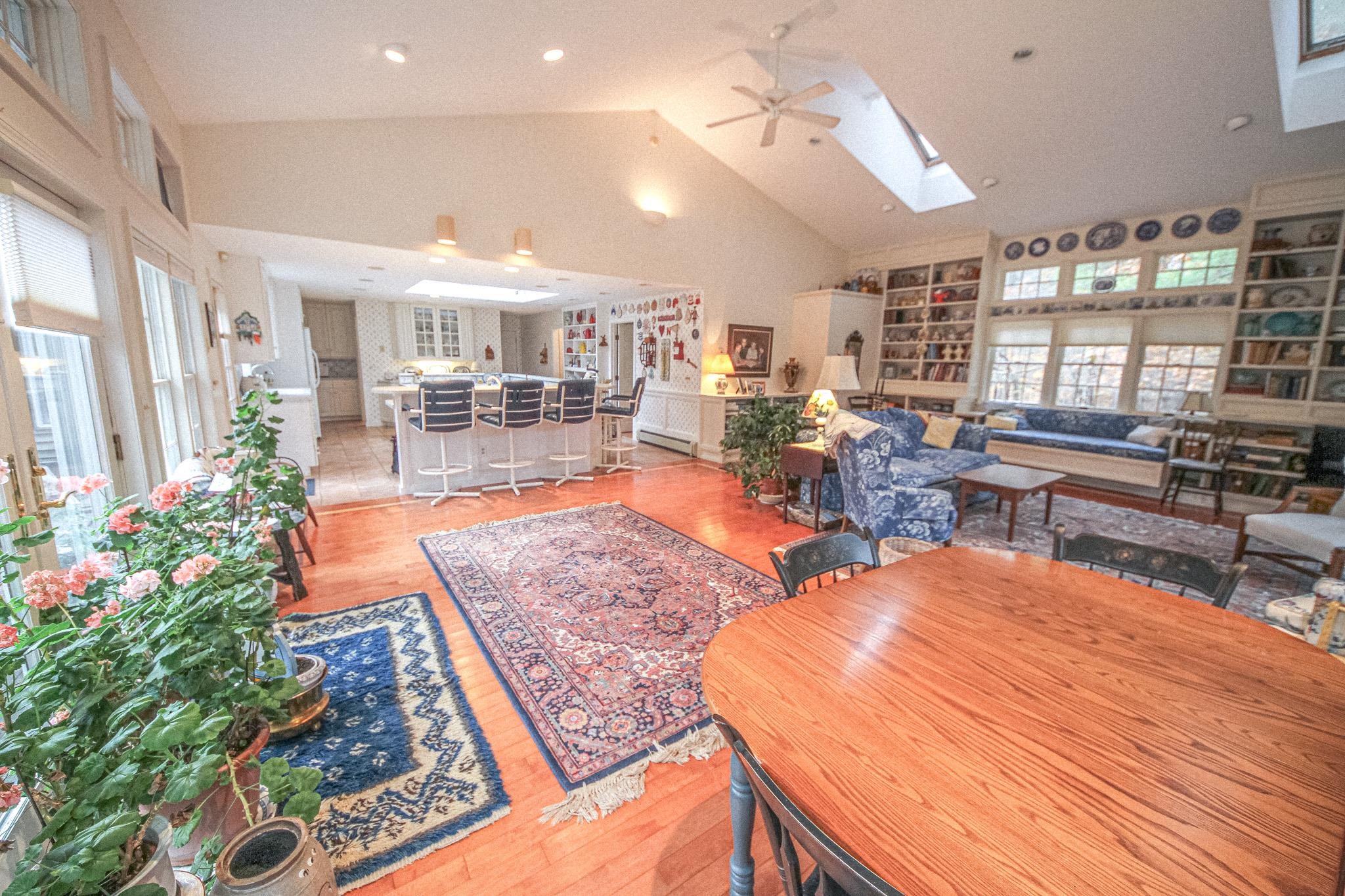13 Federal Corner Rd, Tuftonboro, NH 03816