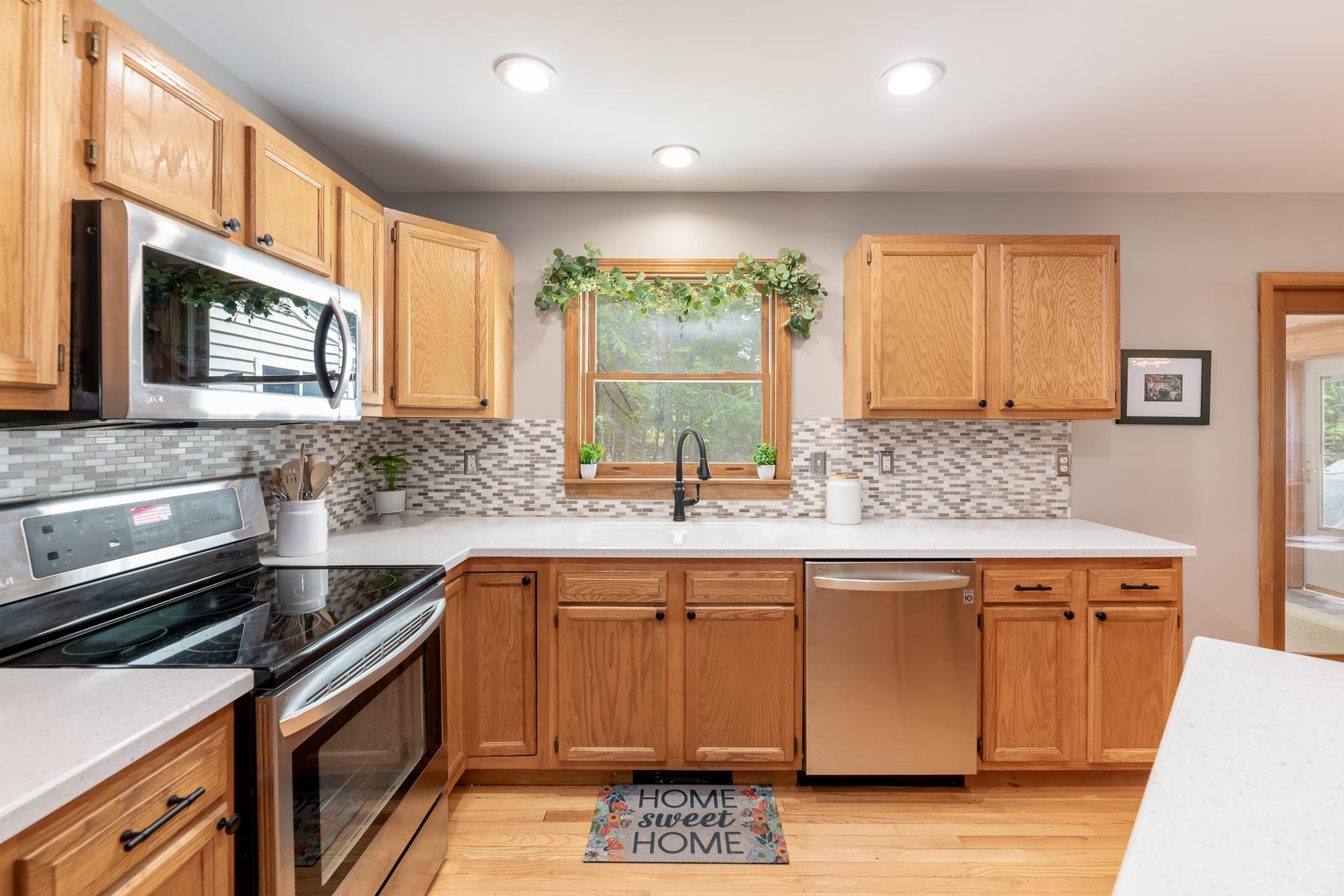131 Hillcrest Dr, Laconia, NH 03246