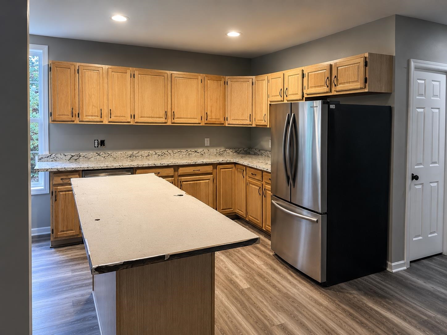 68 King Rd, Chichester, NH 03258