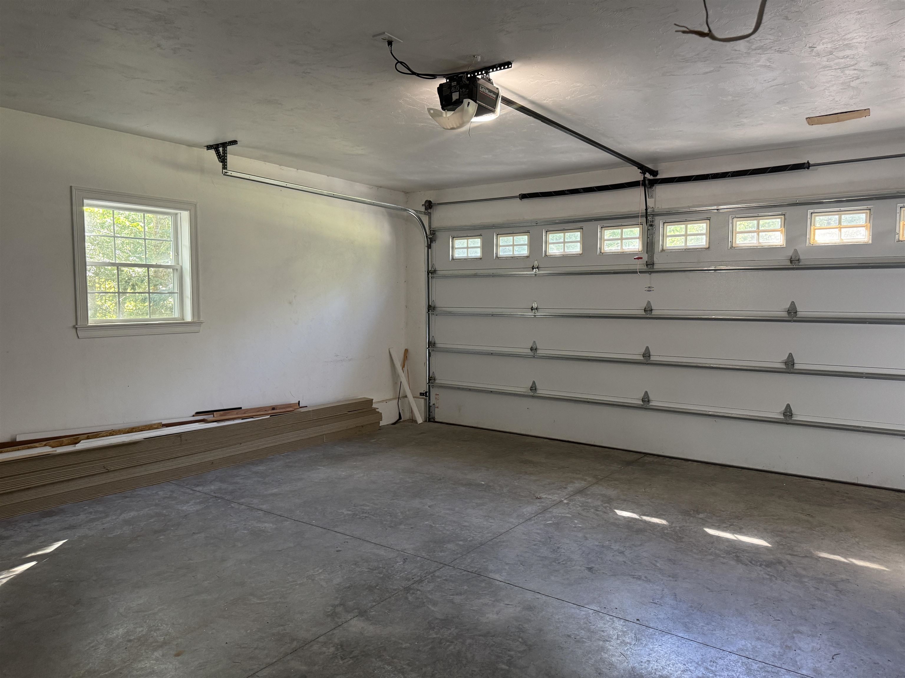 458 Town Hall Rd, Bartlett, NH 03845