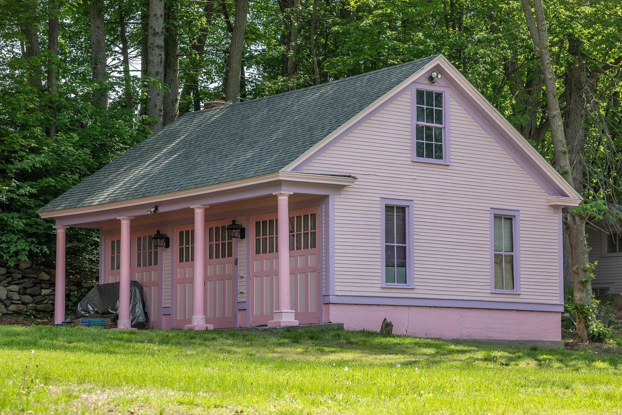  25318657