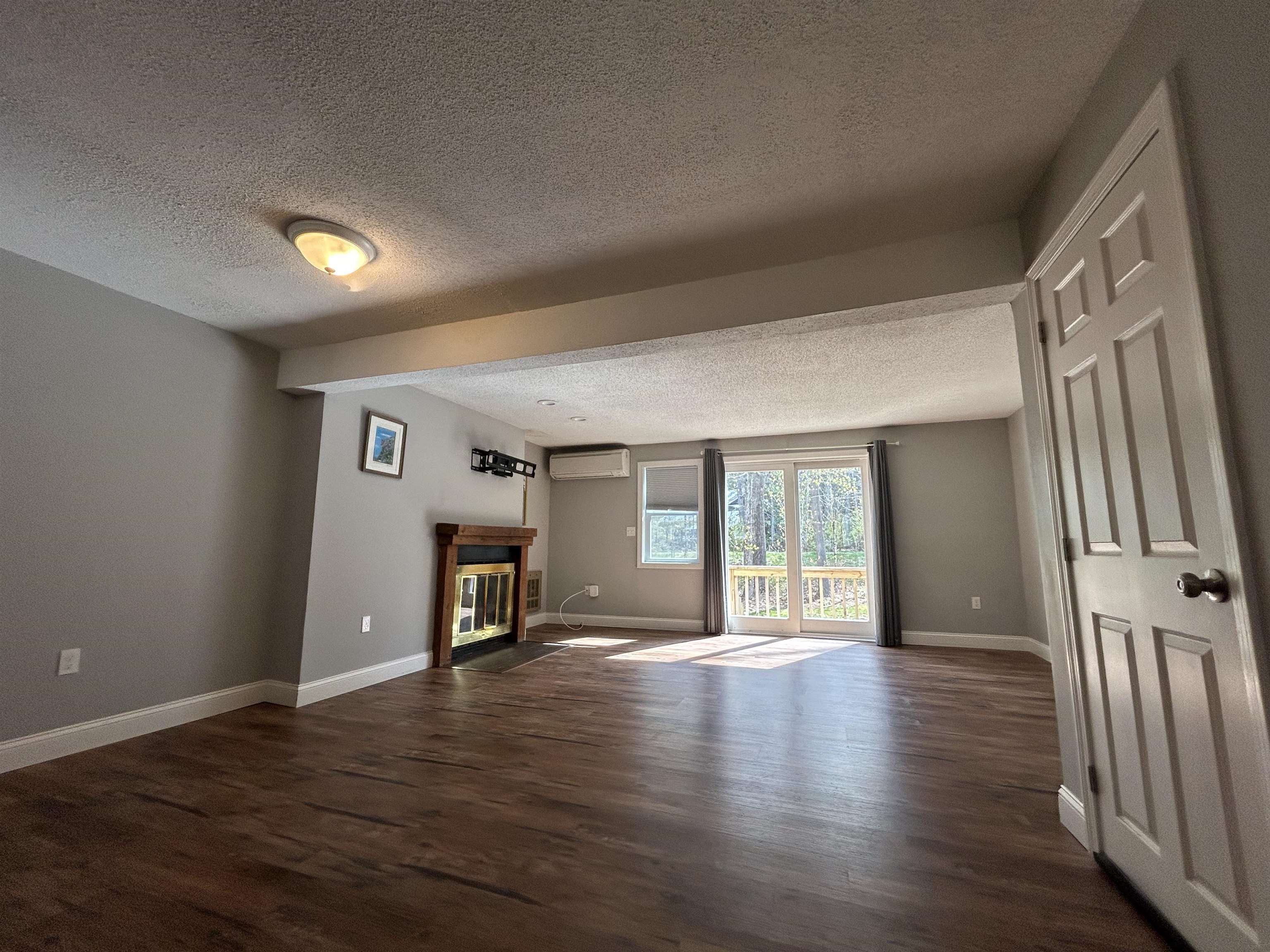 25 Hawk Rd, Conway, NH 03860