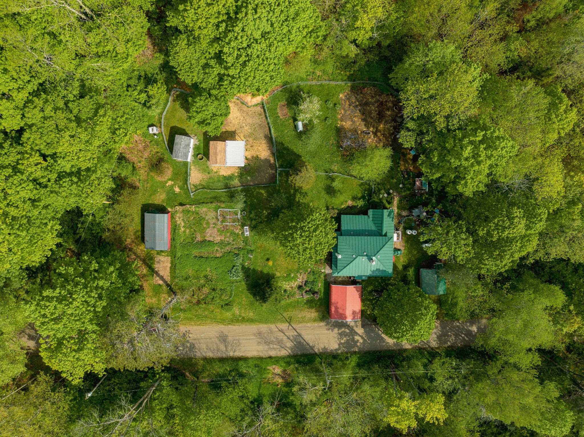 26 Baine Rd, Marlow, NH 03456