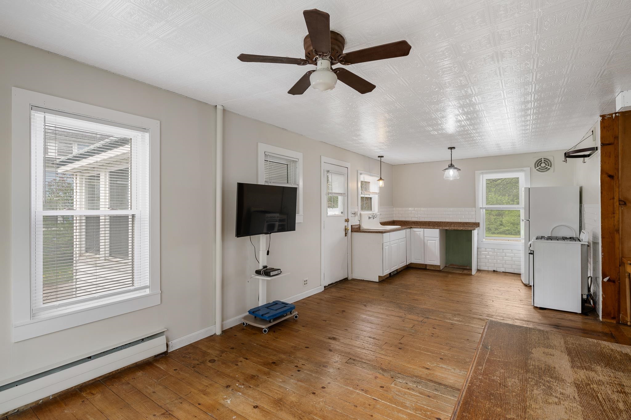 62 Bridge St, Colebrook, NH 03576