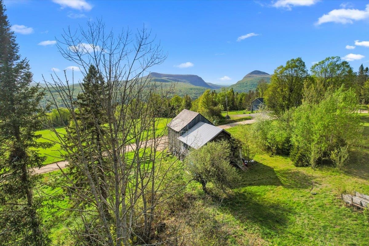 Property photo 35