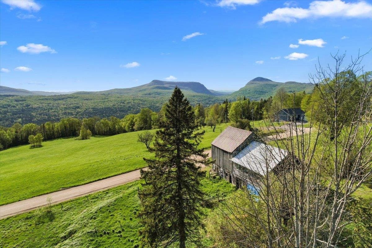 Property photo 37