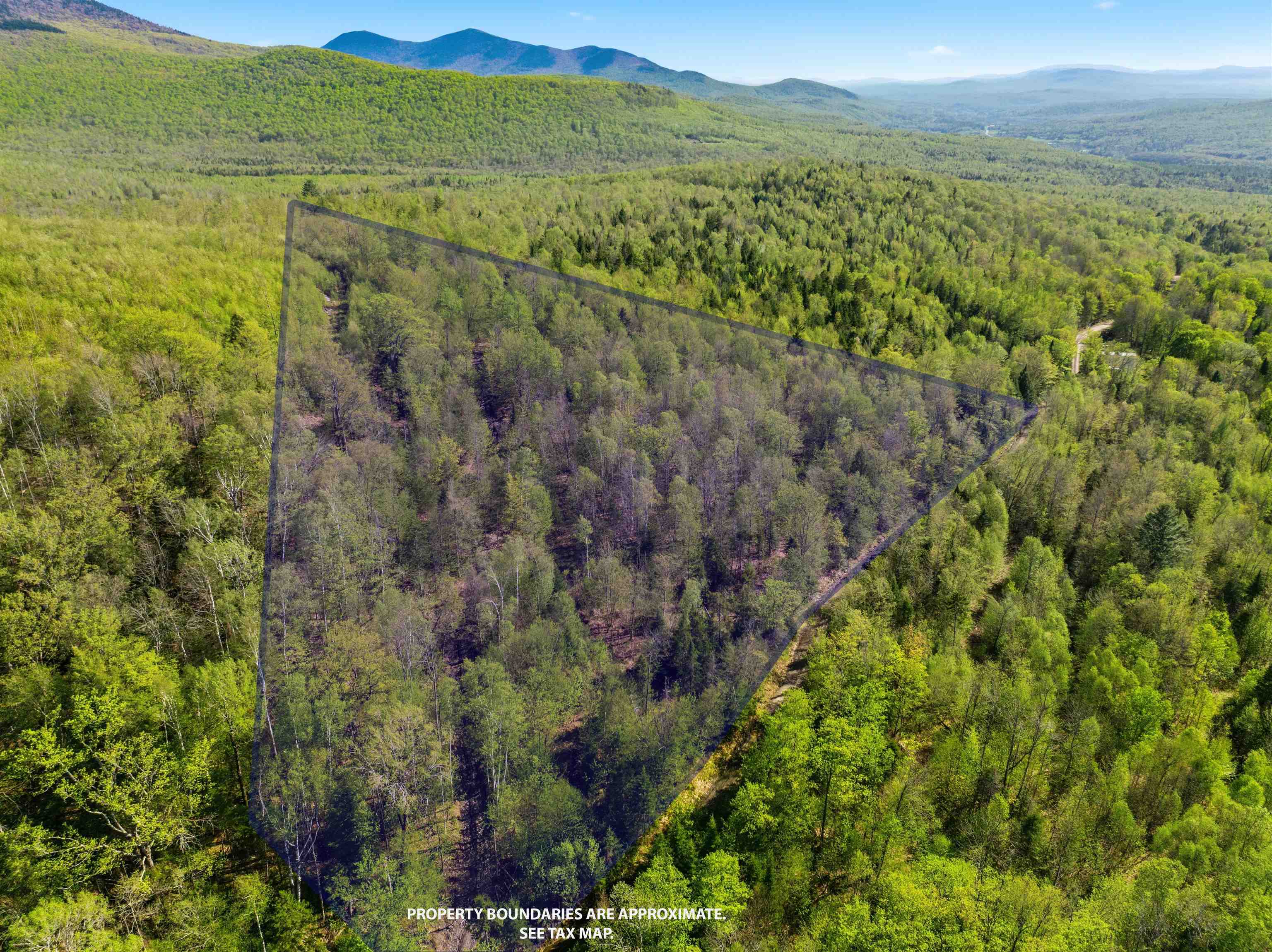 - South Jordan Hill Rd, Columbia, NH 03576