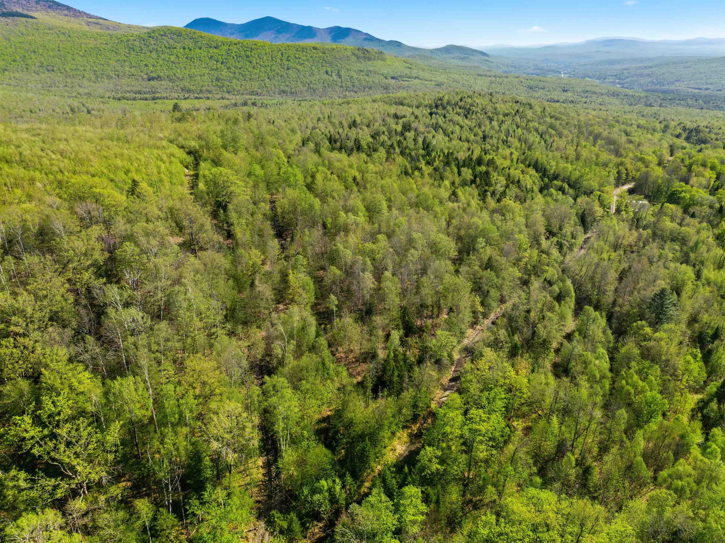 - South Jordan Hill Rd, Columbia, NH 03576